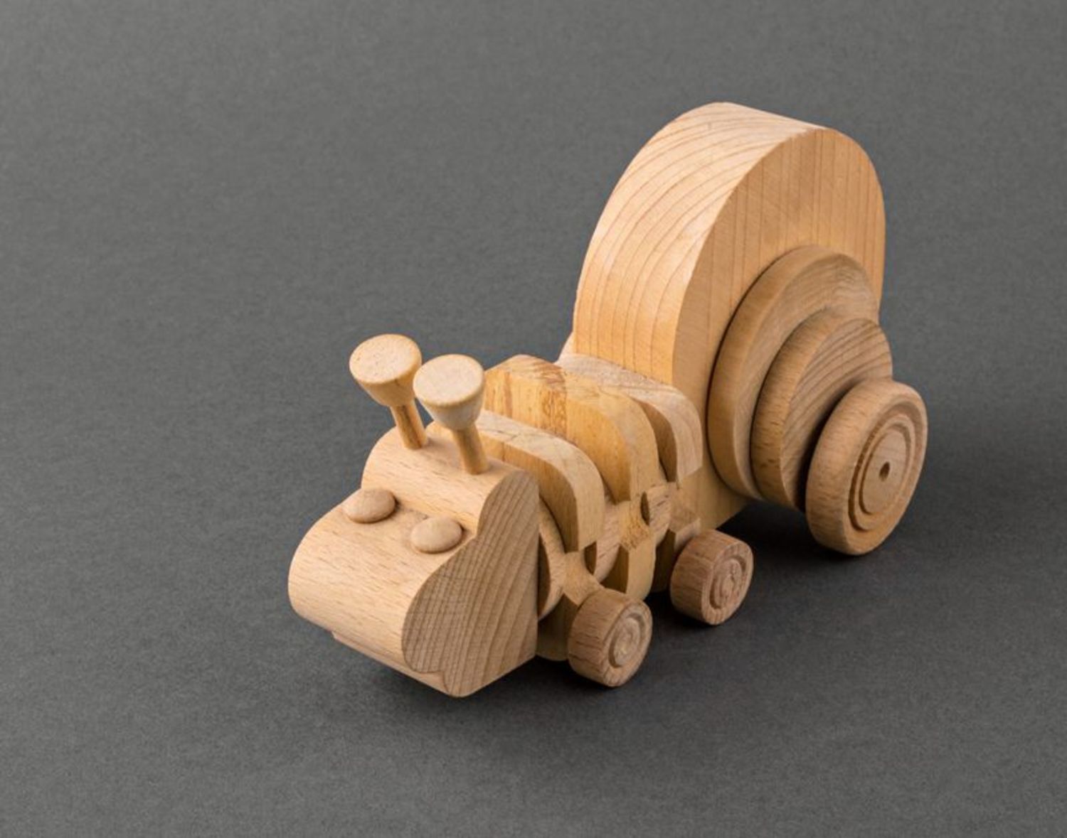 Wooden toy snail photo 5