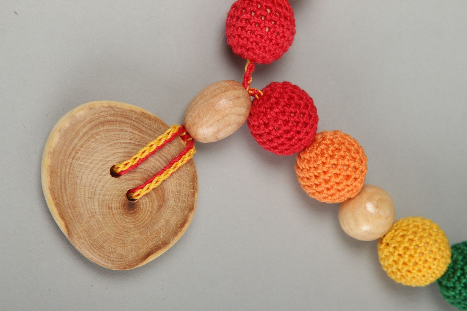 Beautiful handmade crochet bead necklace babywearing necklace jewelry designs photo 3