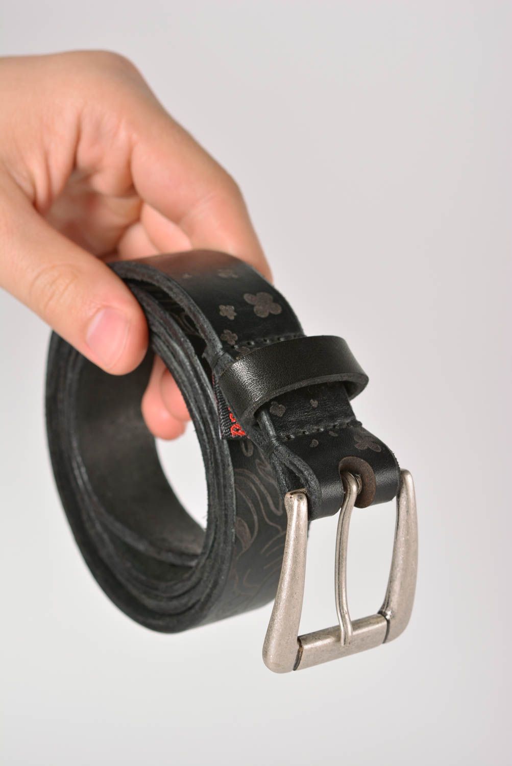 Cinturón de cuero hecho a mano ropa masculina estilosa bonita accesorio de moda foto 3