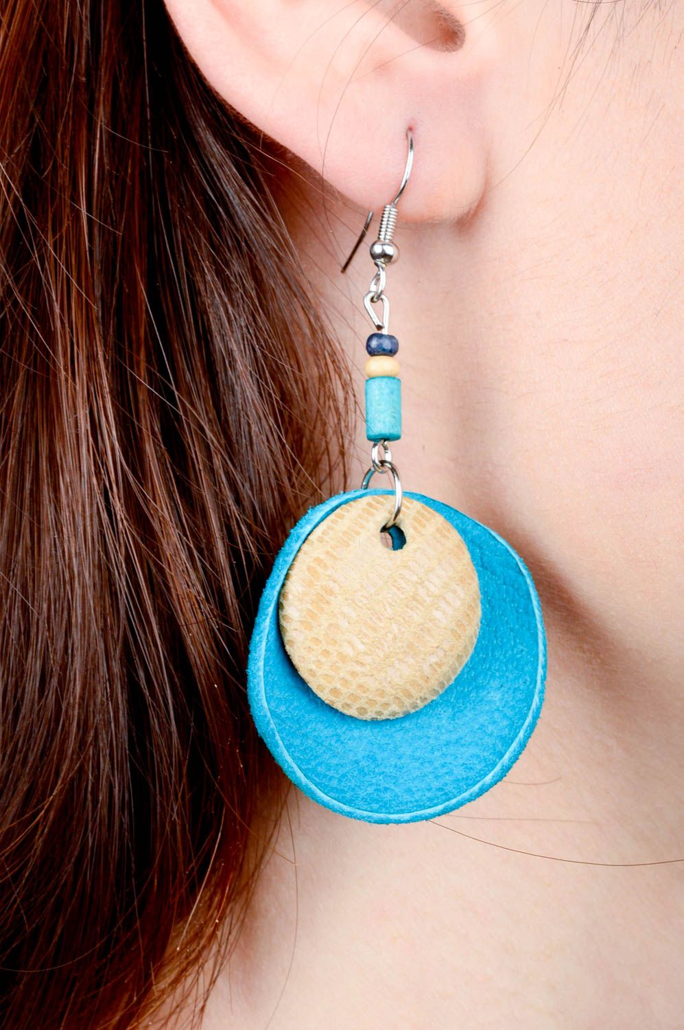 Boucles d'oreilles cuir naturel Bijou fait main bleu design Cadeau mode photo 2