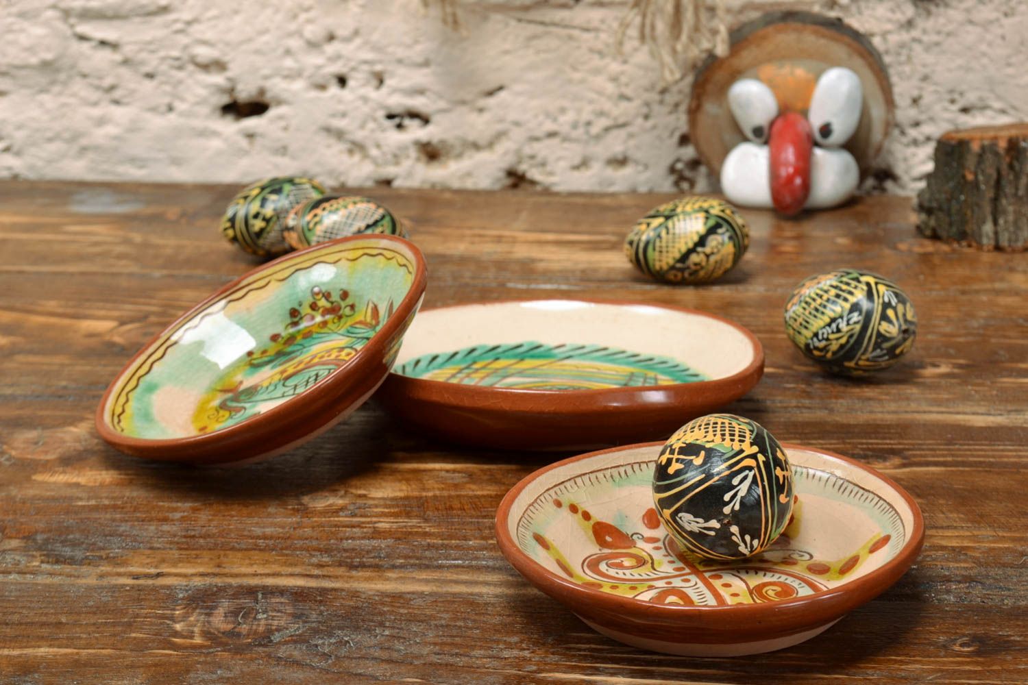 Набор декоративных тарелок 3 шт из глины с росписью маленькие ручной работы фото 1