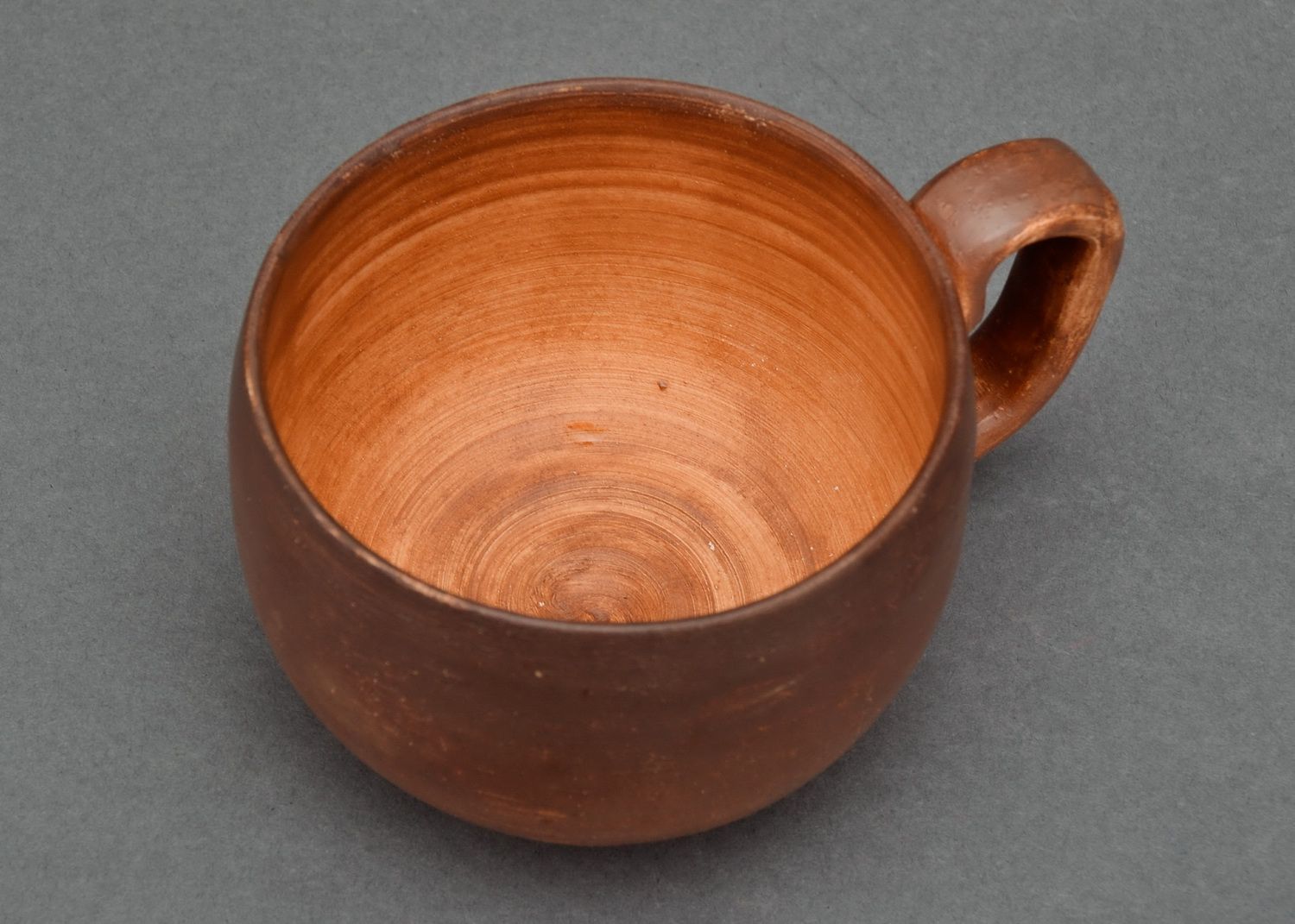 8 oz large natural red clay cup with handle and no pattern photo 2
