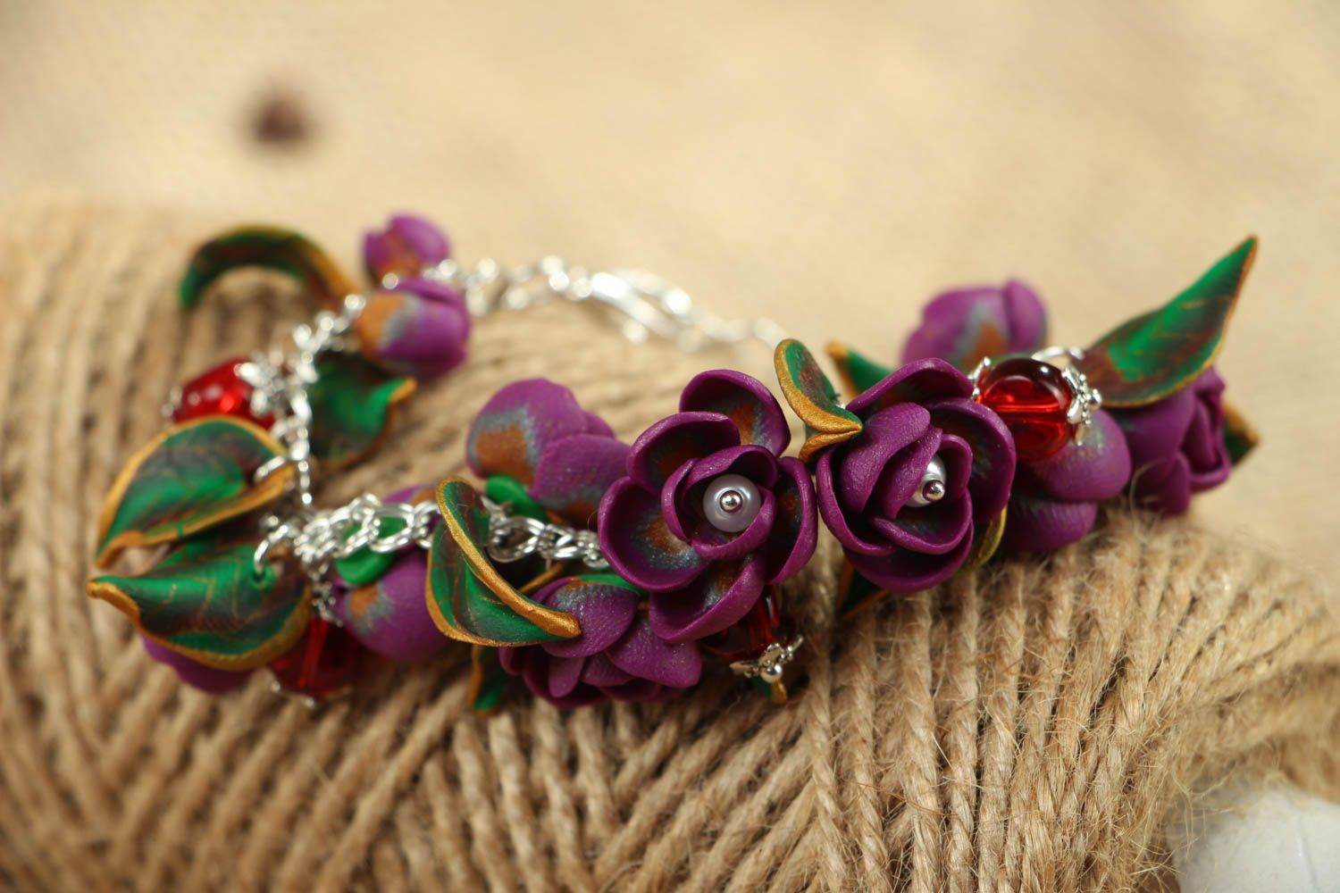 Violet flowers' charm chain bracelet for mom photo 5