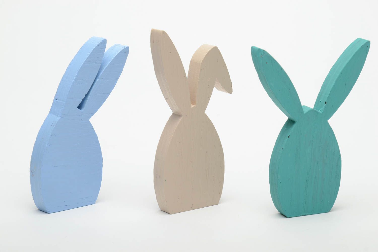 Plywood figurines in the shape of colorful rabbits 3 items photo 3