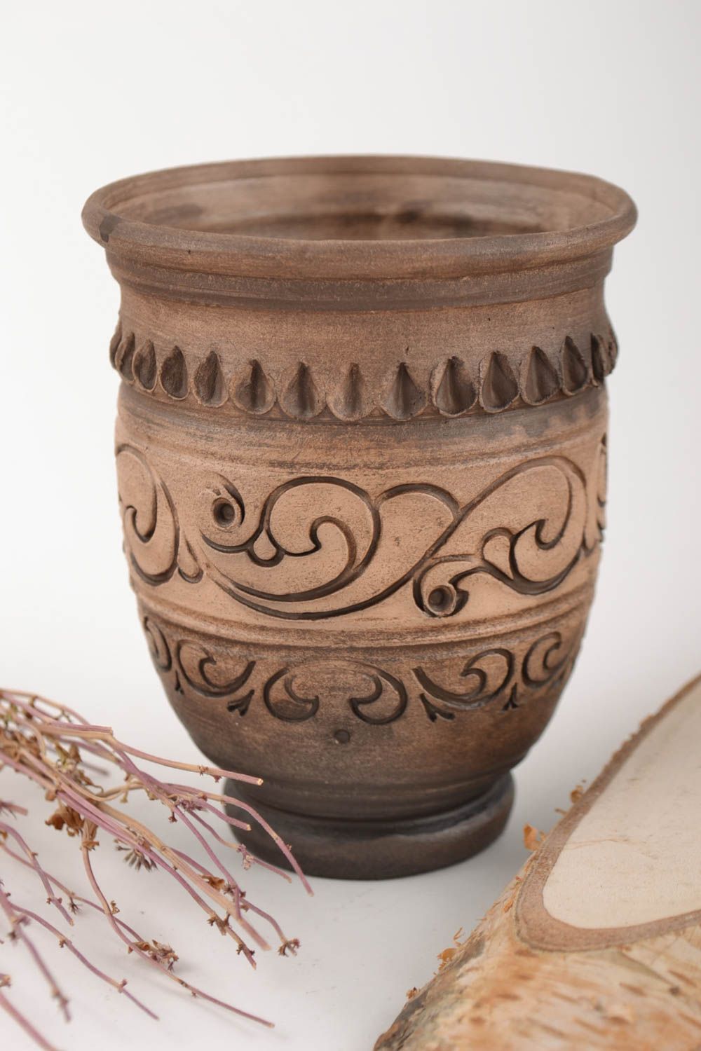 Brown ceramic 8 oz coffee cup processed with silver. No handle. Italian style pattern. photo 1