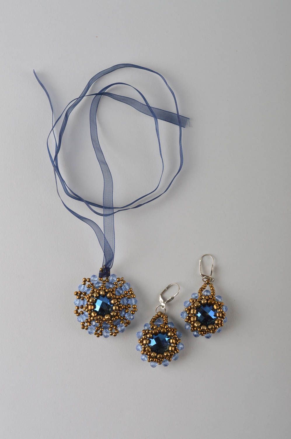 Handmade beaded jewelry set of handmade jewelry long earrings beaded pendant photo 2