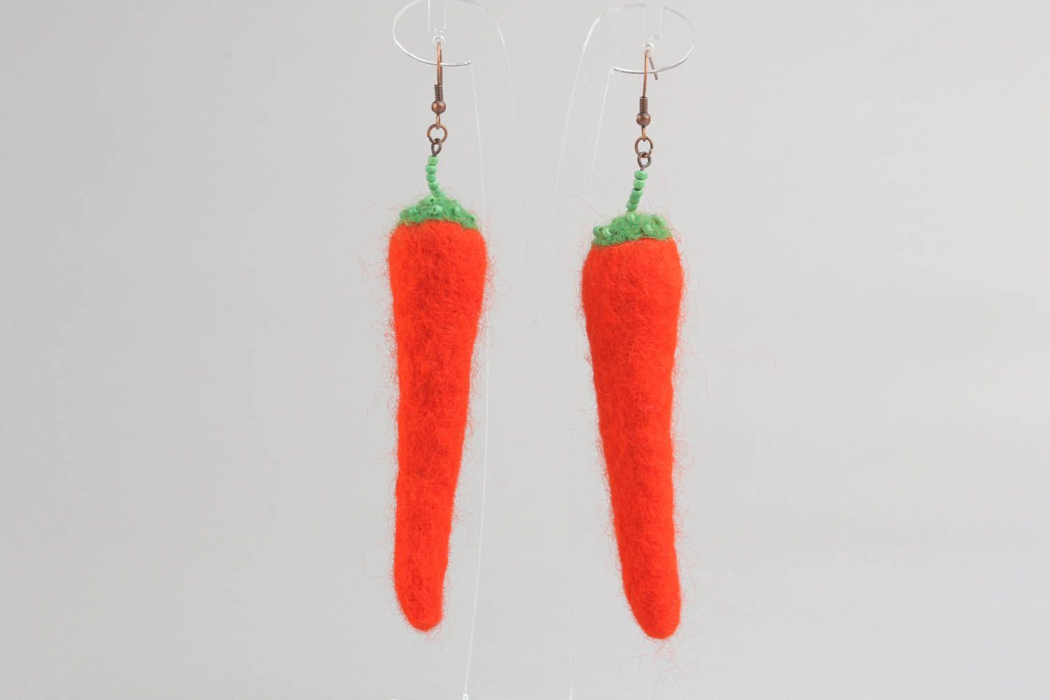 Dangling earrings made of wool Carrot photo 5