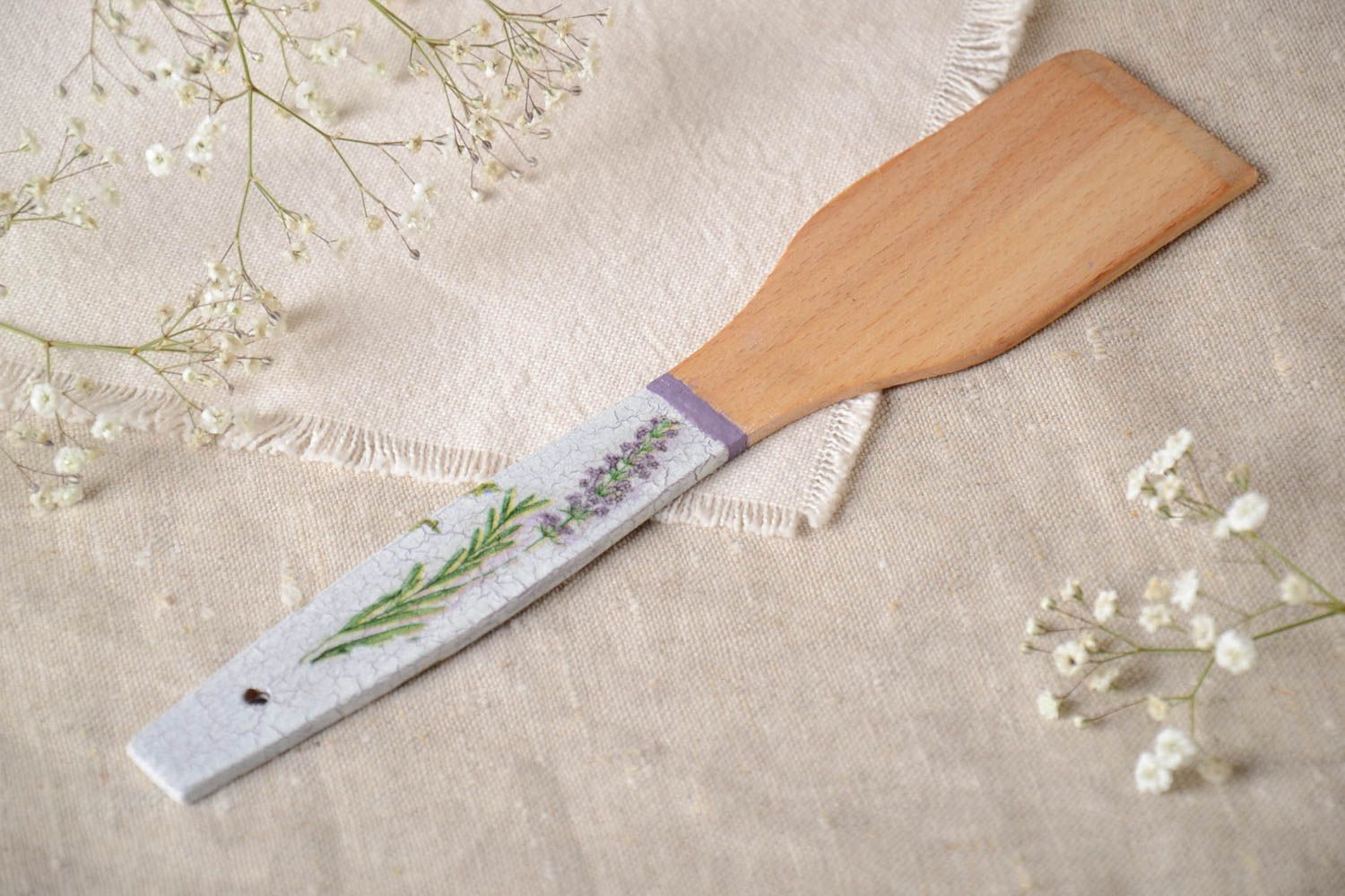 Kitchen spatula wooden stylish home decor designer kitchen utensils photo 1