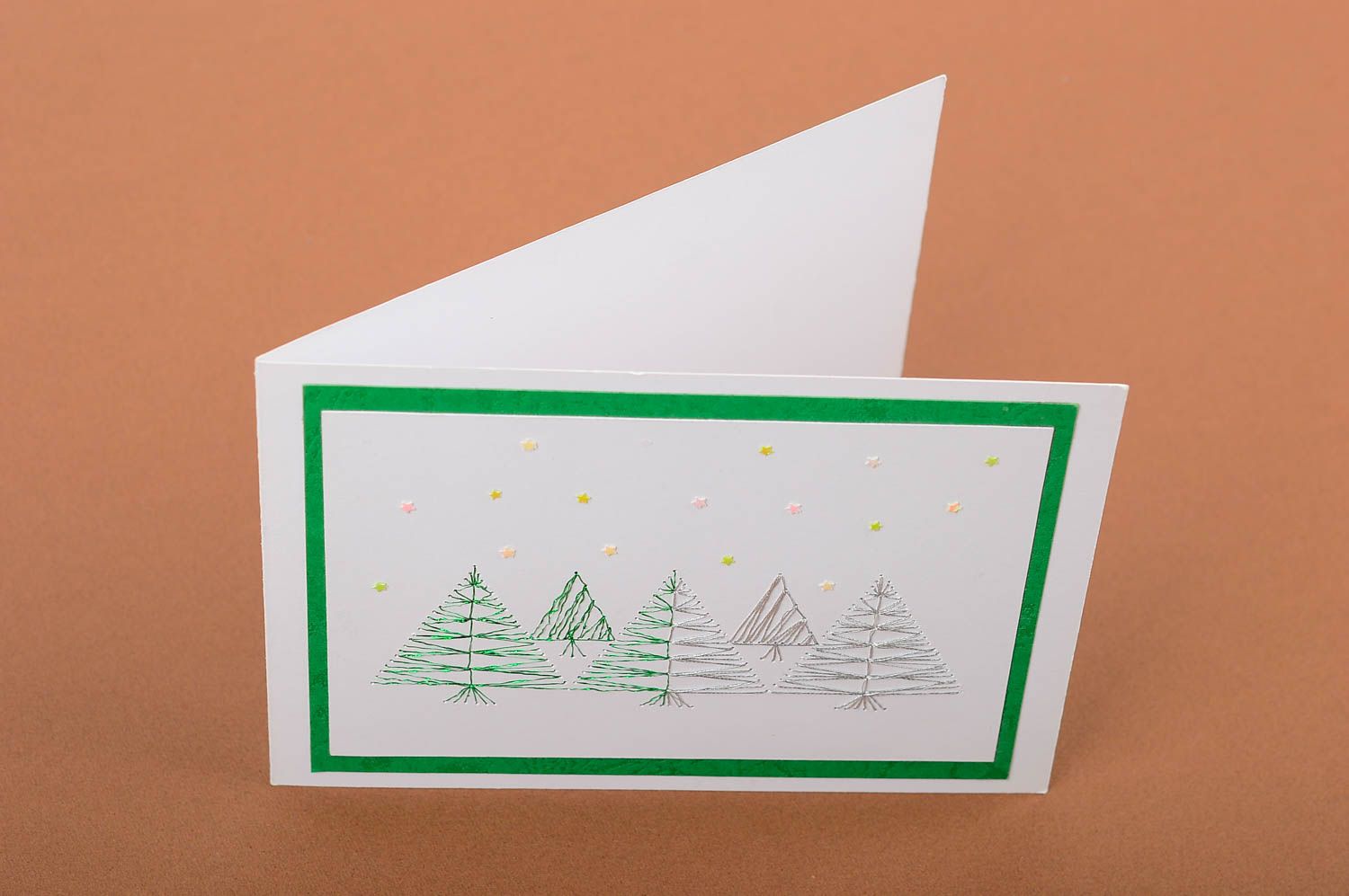 Tarjeta artesanal blanca con árboles postale para felicitar regalo original foto 3