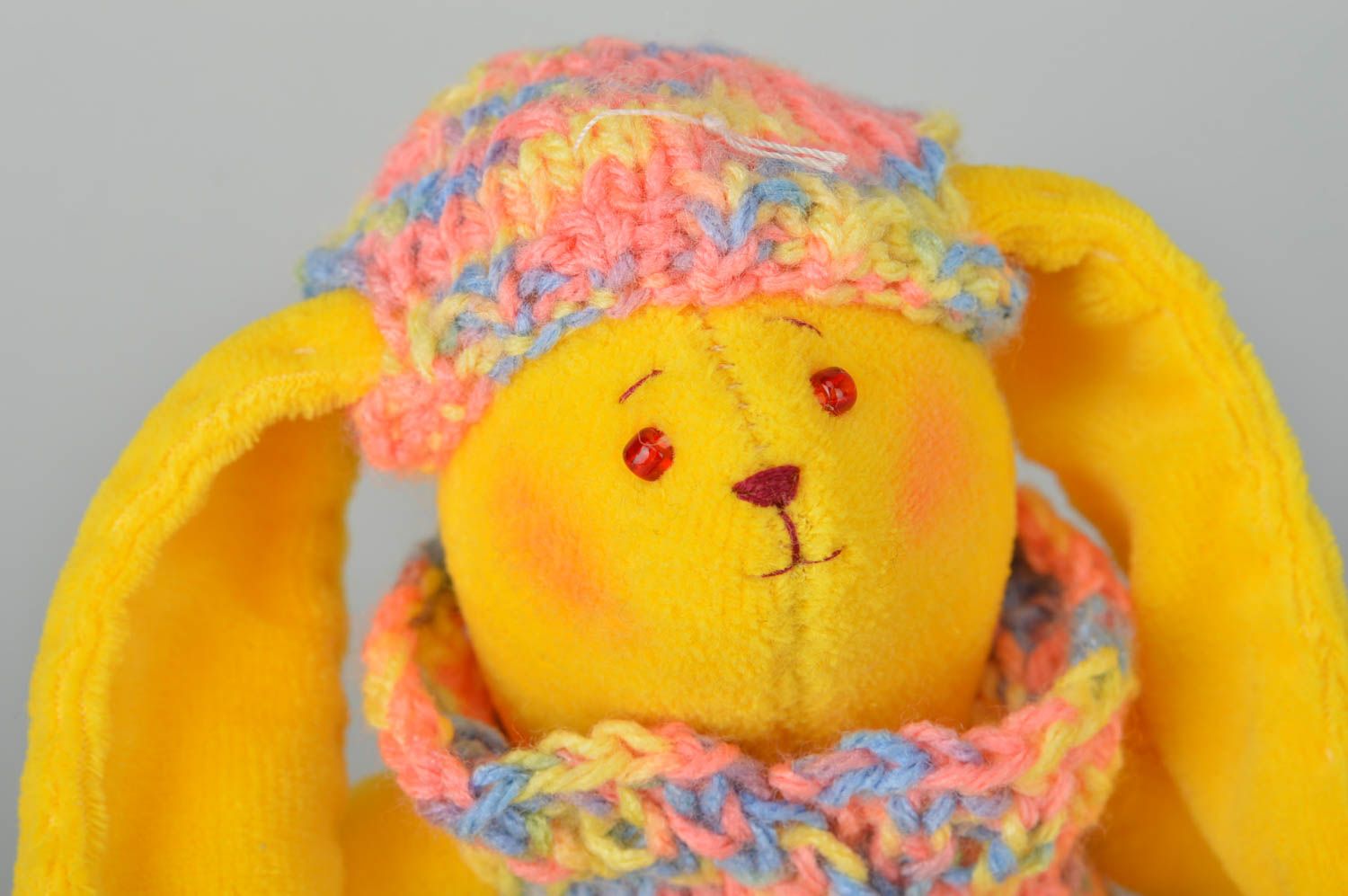 Doudou lapin jaune fait main Peluche en tissu de coton Cadeau enfant original photo 4