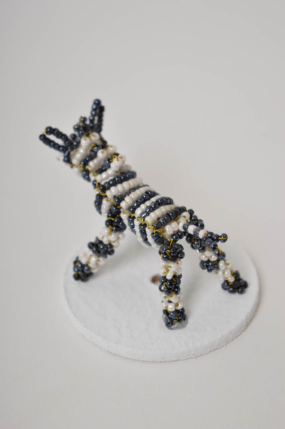 Glasperlen Tier handgefertigt Tischdeko Idee Miniatur Figur geflochten foto 2