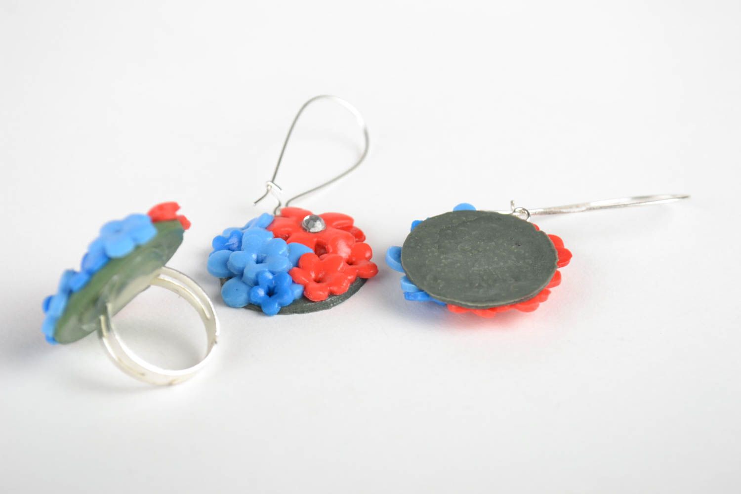 Handmade Damen Schmuck Set Blumen Ring und Modeschmuck Ohrringe aus Polymer Clay foto 3