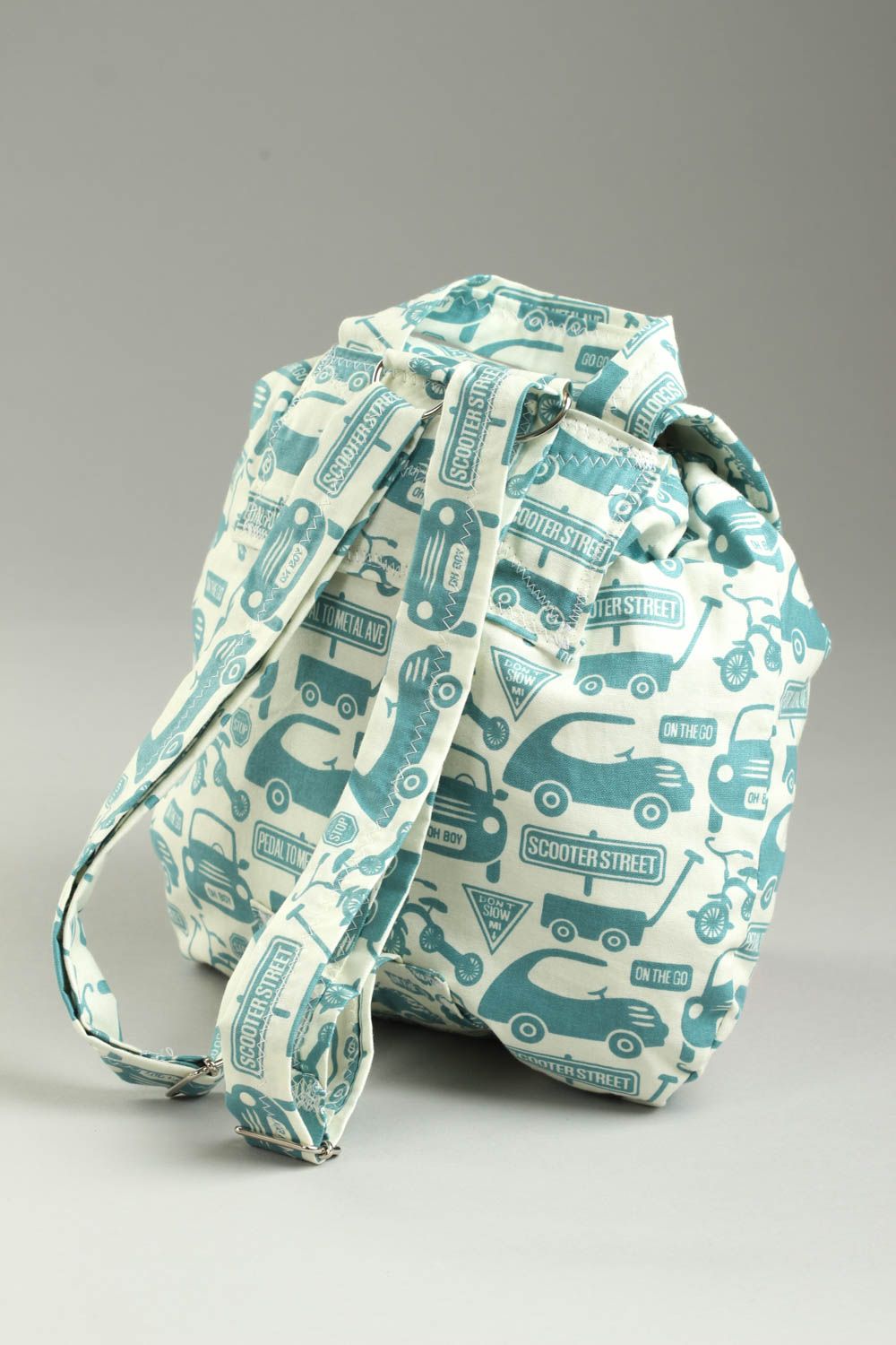 Маленький рюкзак хэнд мейд рюкзак для ребенка текстильный рюкзак с машинками фото 3