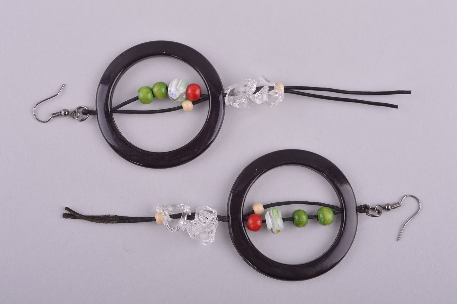 Holz Ohrringe handgefertigt Damen Schmuck Accessoires für Frauen in Schwarz foto 5