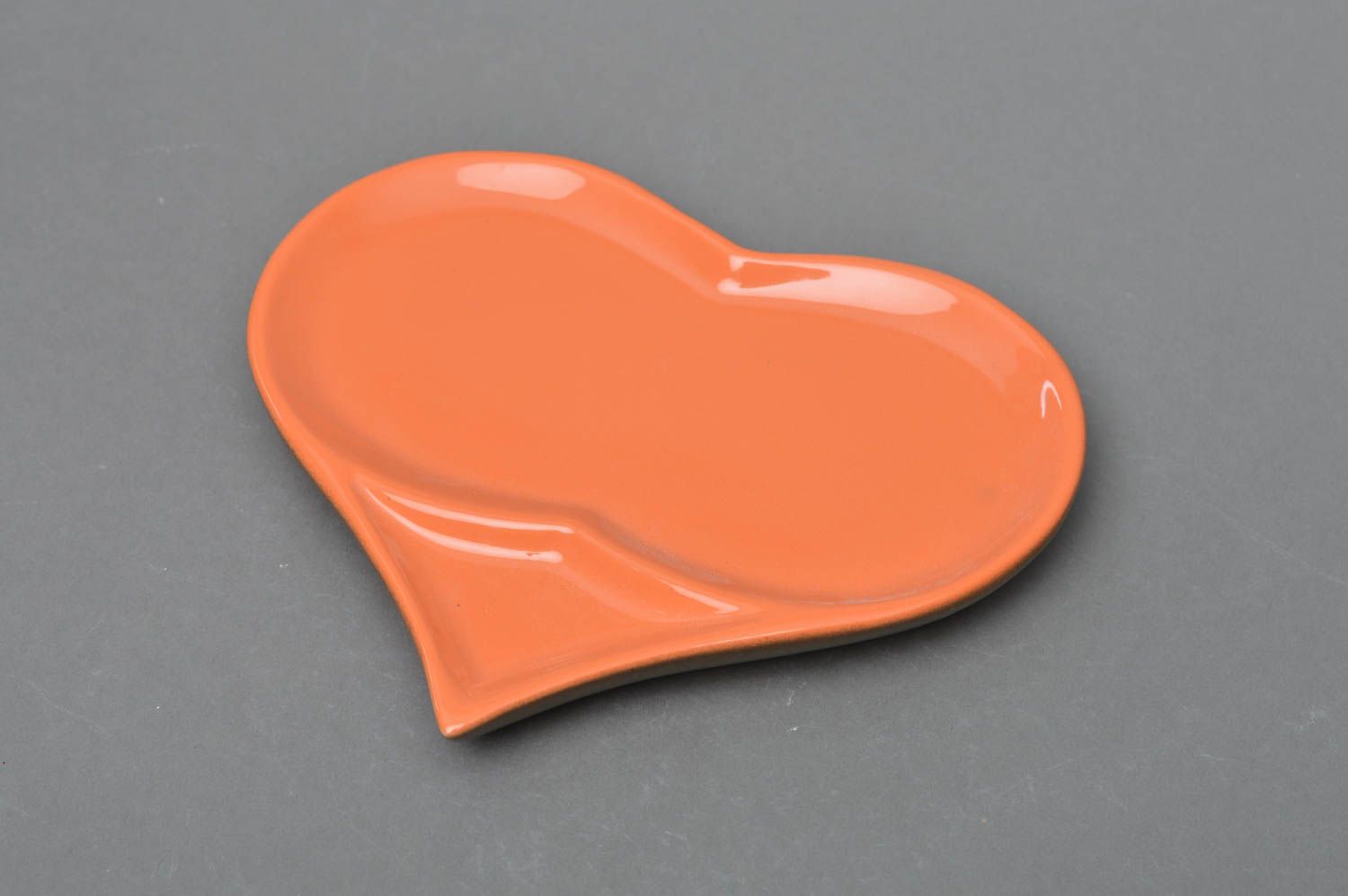 Porcelain heart-shaped saucer with colored glaze painting handmade kitchen decor photo 1
