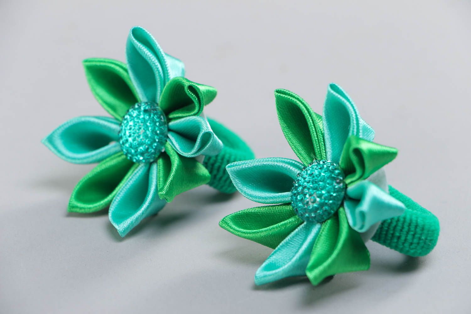 Set of handmade children's satin ribbon flower scrunchies of green color 2 pieces photo 2