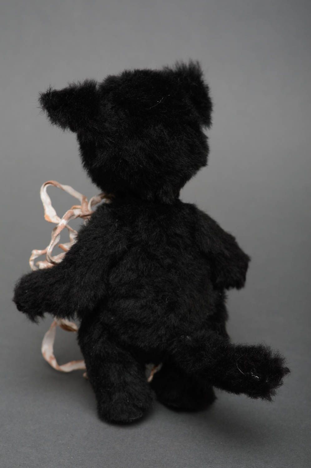 Игрушка из самозатвердевающей глины черный кот фото 4