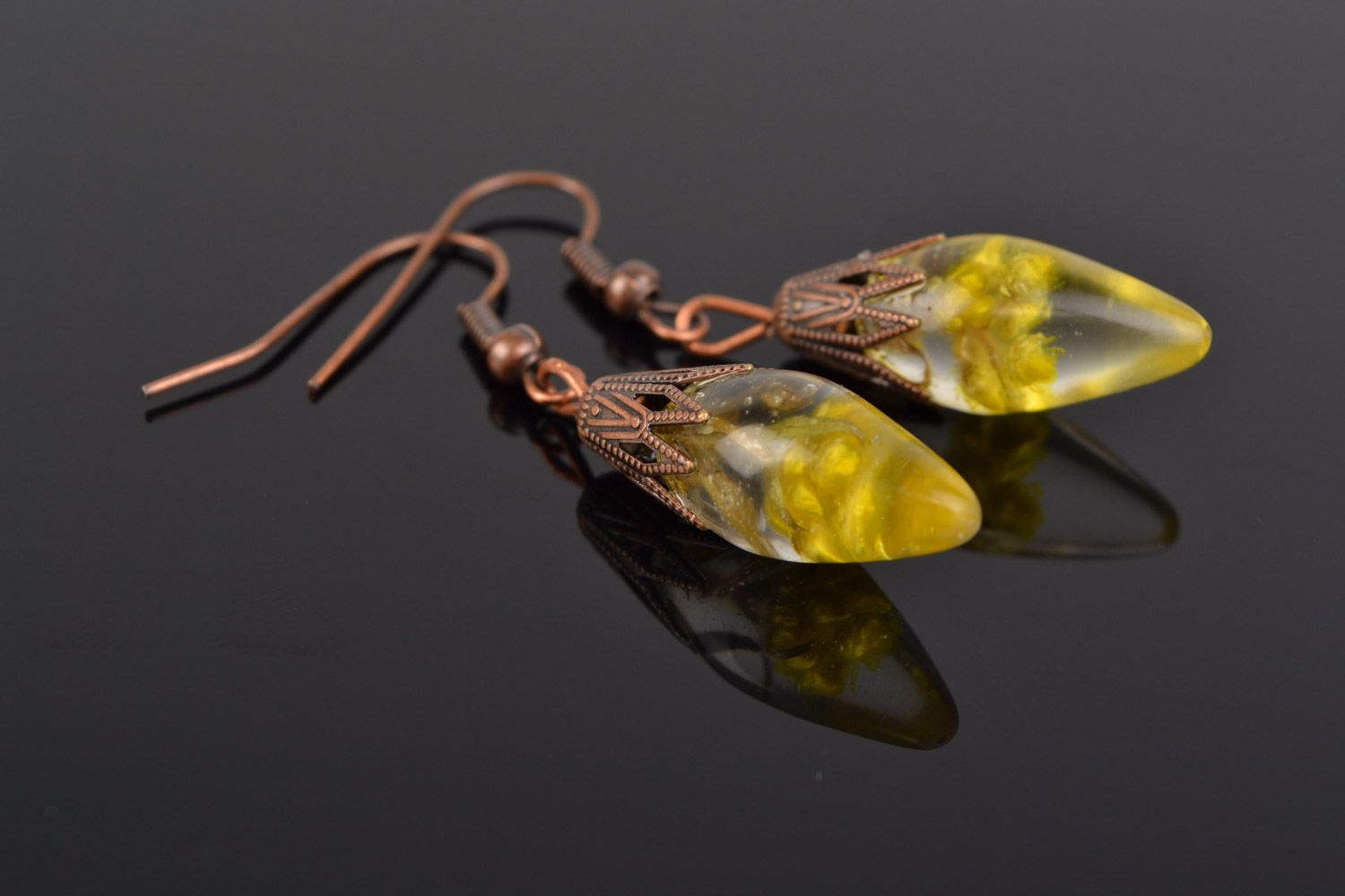 Handmade long drop earrings with helichrysum coated with epoxy photo 4