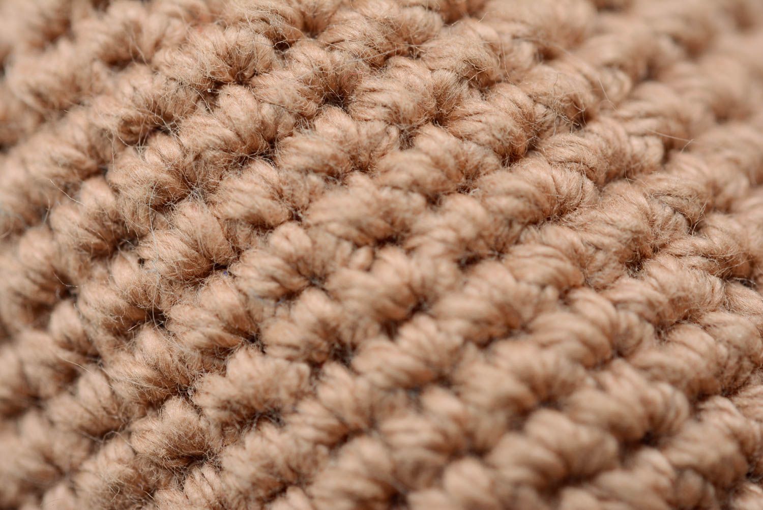 Ours tricoté au crochet en coton naturel avec écharpe bleue fait main original photo 3