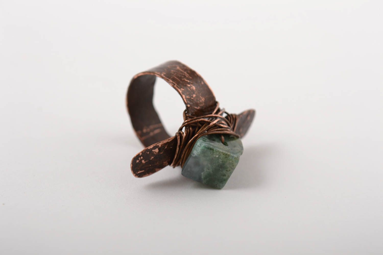 Handmade Designer Schmuck Ring mit Stein Jaspis grün schöner Kupfer Ring  foto 2
