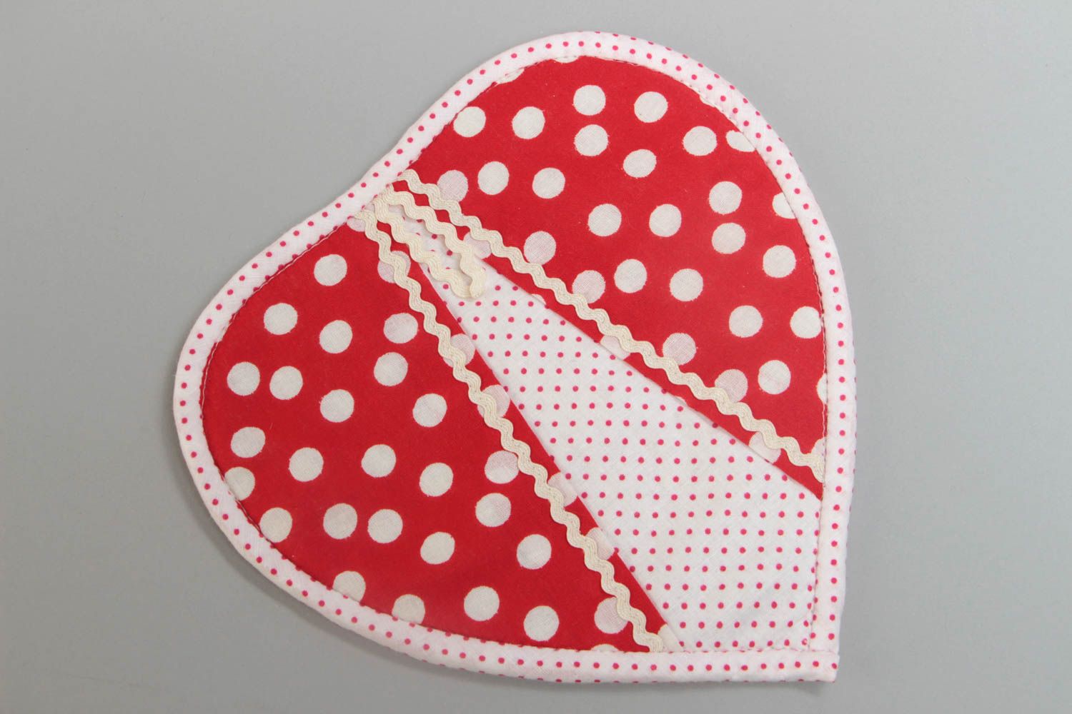 Bright handmade dotted cotton fabric pot holder in the shape of heart photo 2