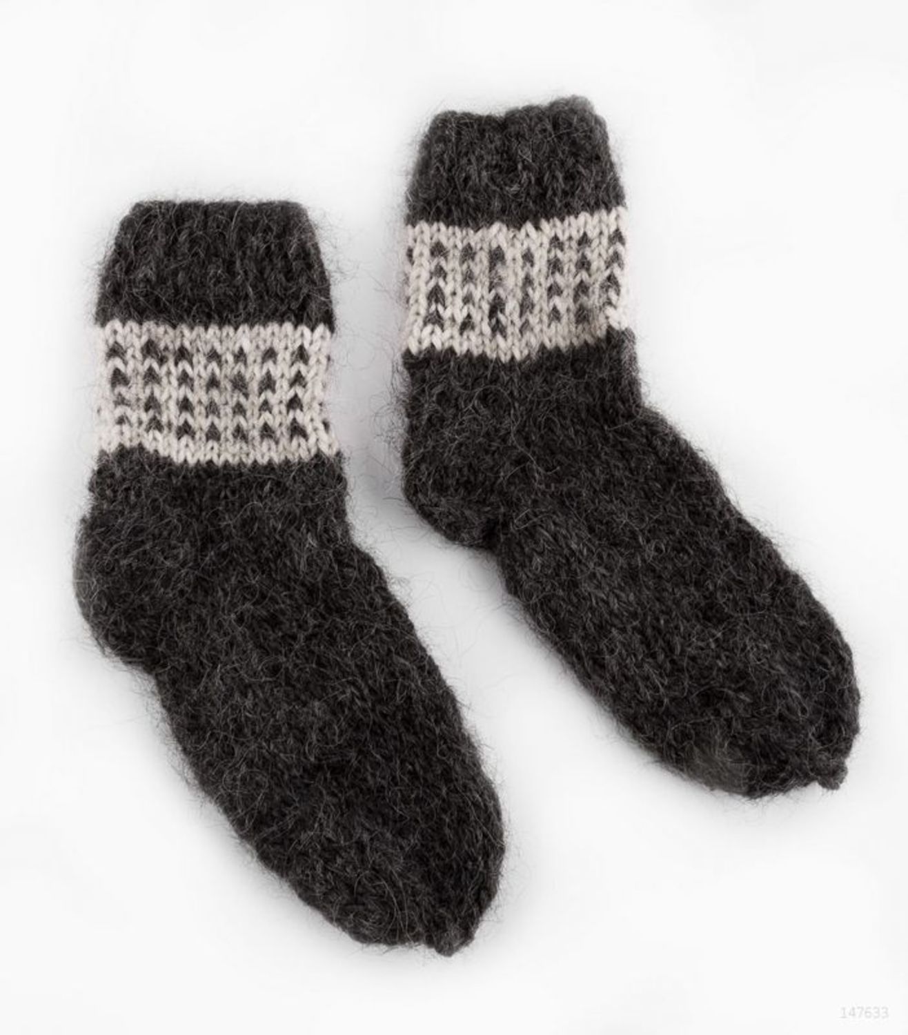 Men's woolen socks photo 2