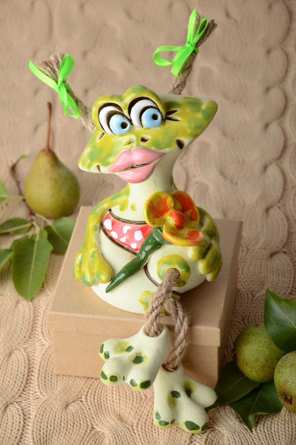 Tirelire céramique faite main Figurine grenouille peinte Cadeau original photo 1