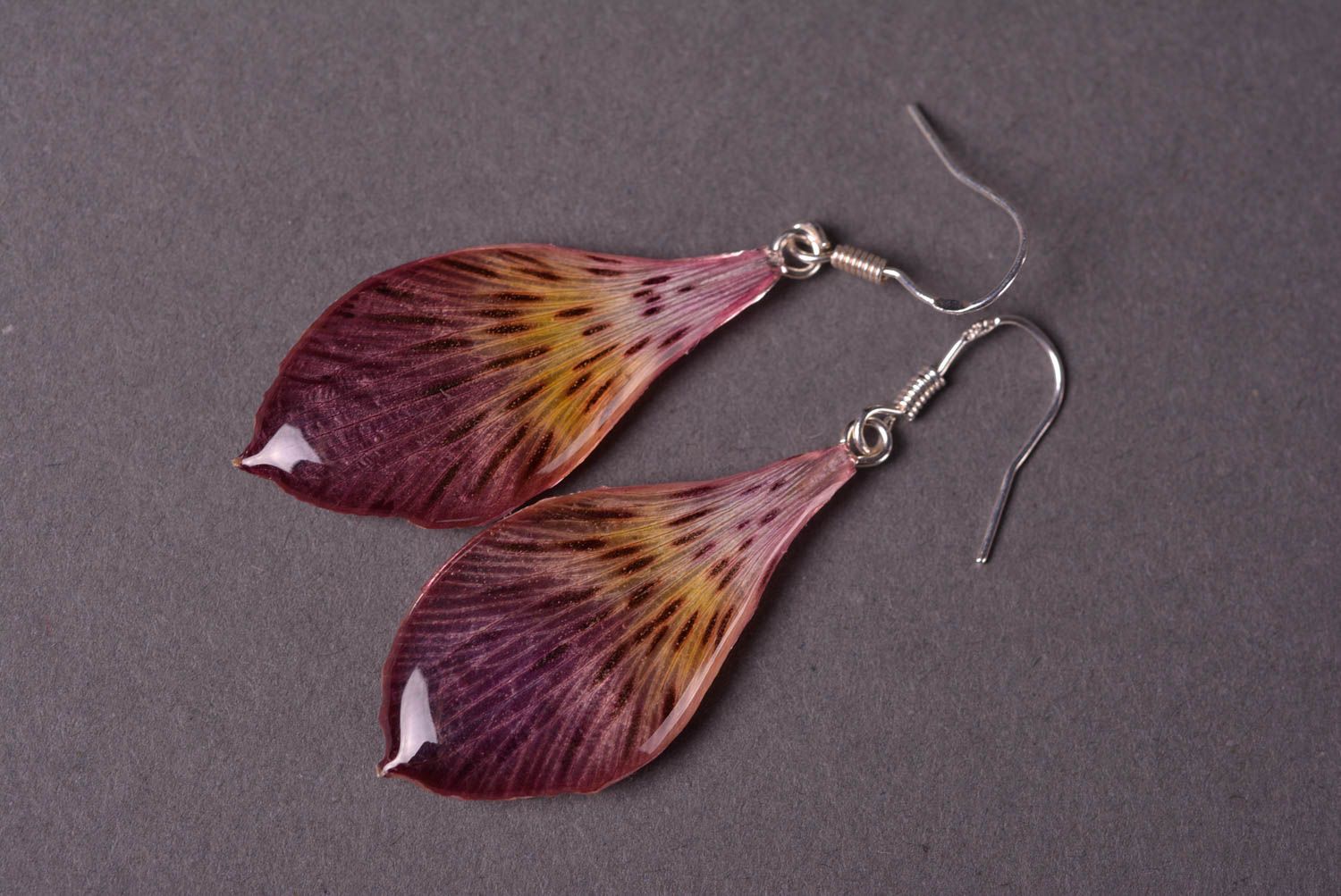 Beautiful handmade flower earrings fashion trends botanical jewelry designs photo 3