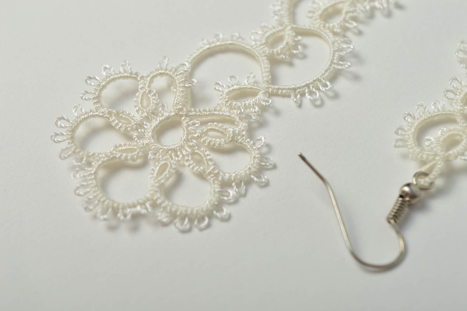 Handmade woven lace earrings textile earrings bridal jewelry designs gift ideas photo 5