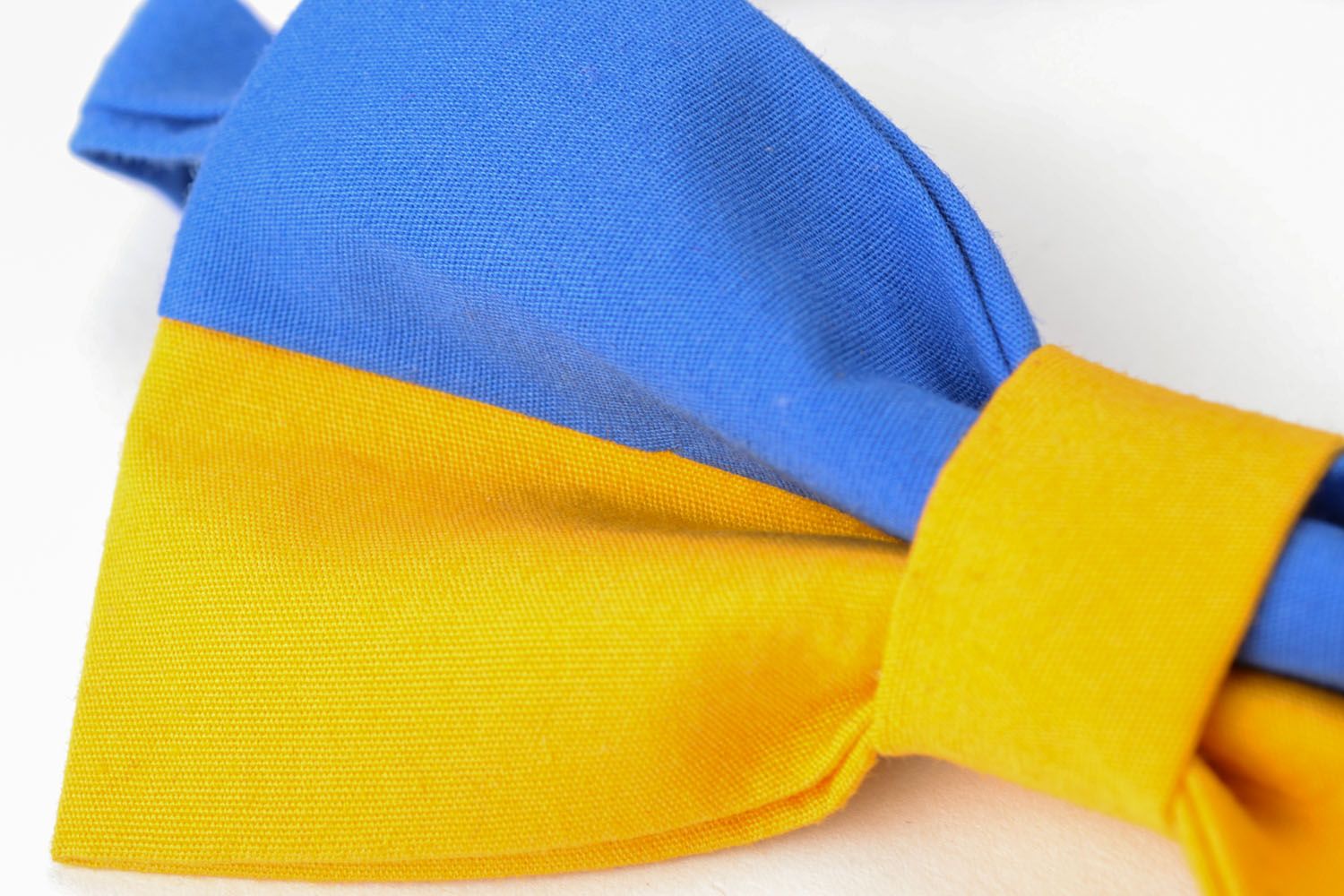 Noeud papillon en tissu de coton original accessoire fait main bleu-jaune photo 4