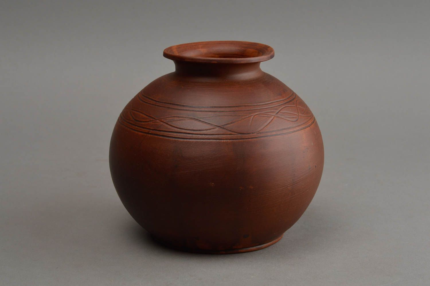 Глиняная ваза ручной работы авторская красивая стильная оригинальная 600 мл фото 2