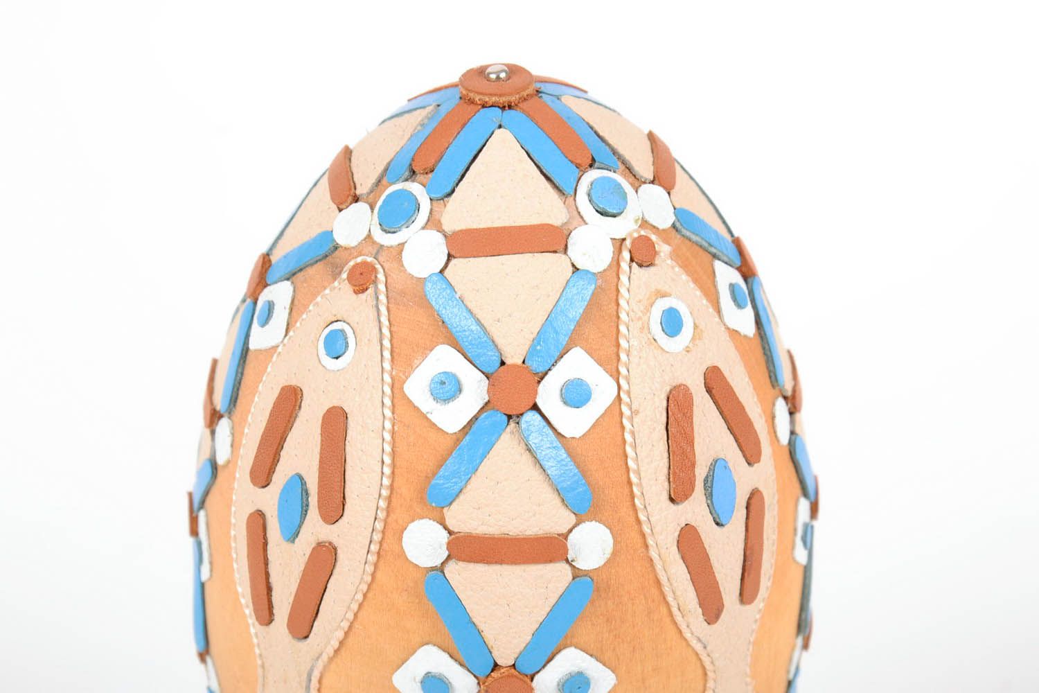 Huevo pintado pisanka decorativa de madera foto 3