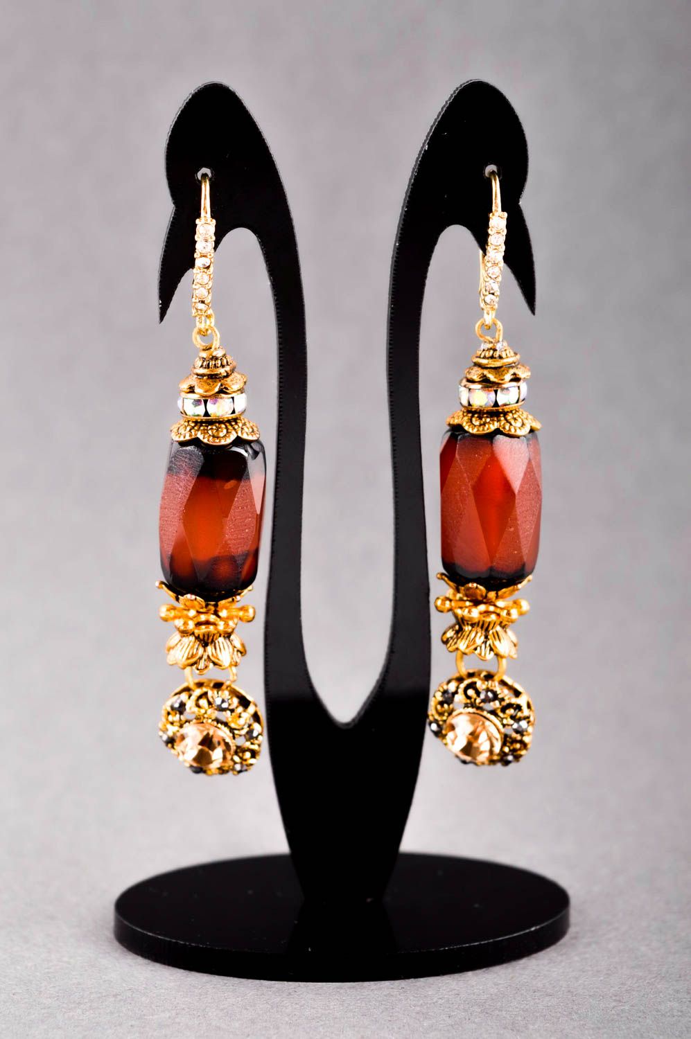 Boucles d'oreilles quartz Bijou fait main marron design Accessoire femme photo 1