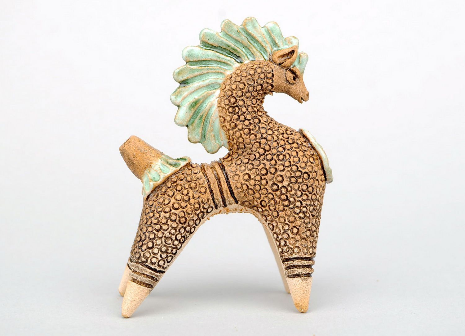 Clay penny whistle Horse photo 1