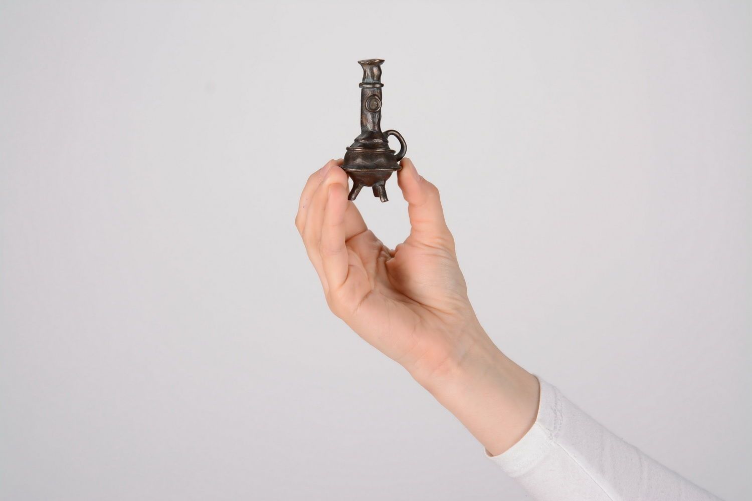 Figurine de cruche en bronze photo 5
