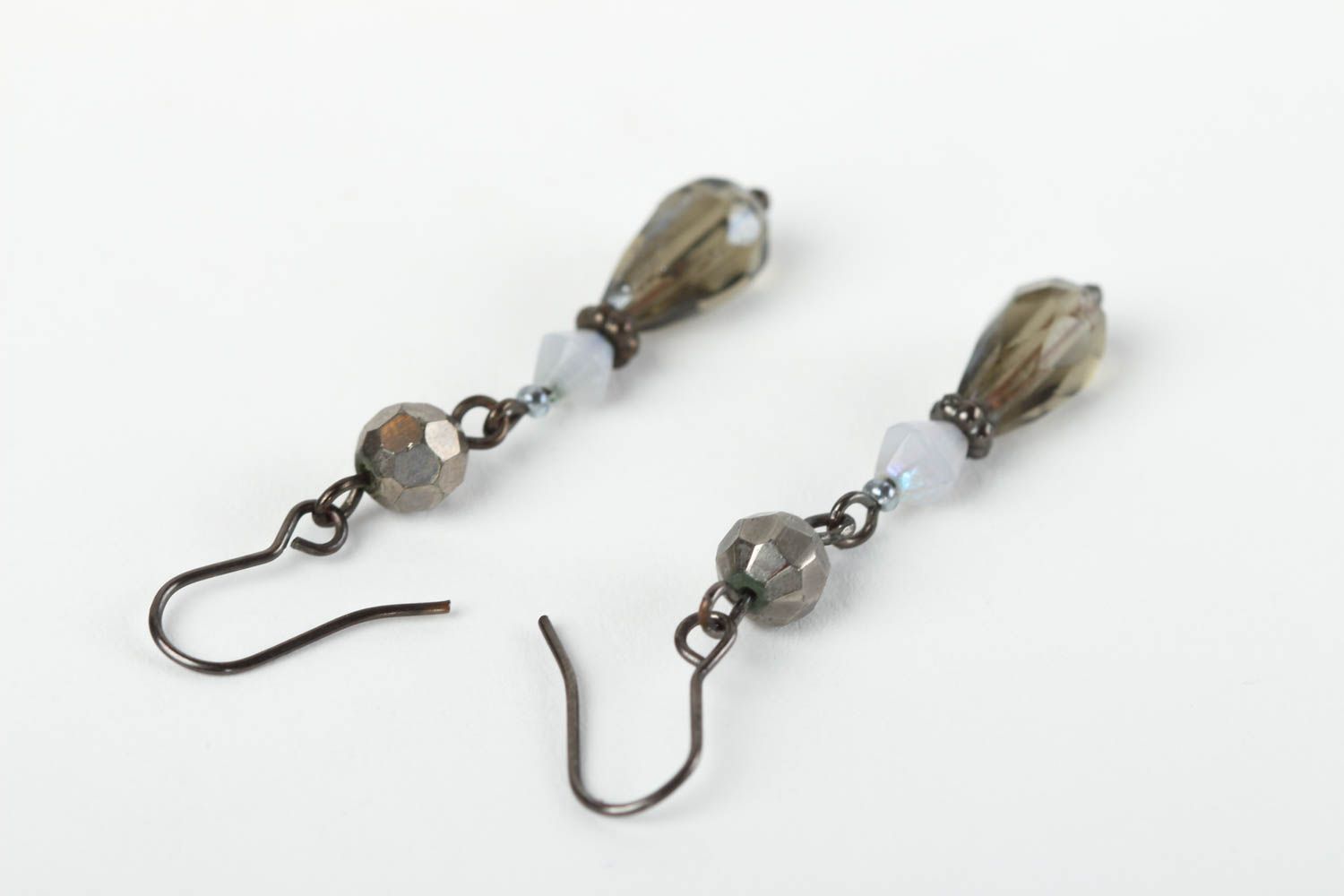 Beautiful handmade beaded earrings long bead earrings design fashion trends photo 4
