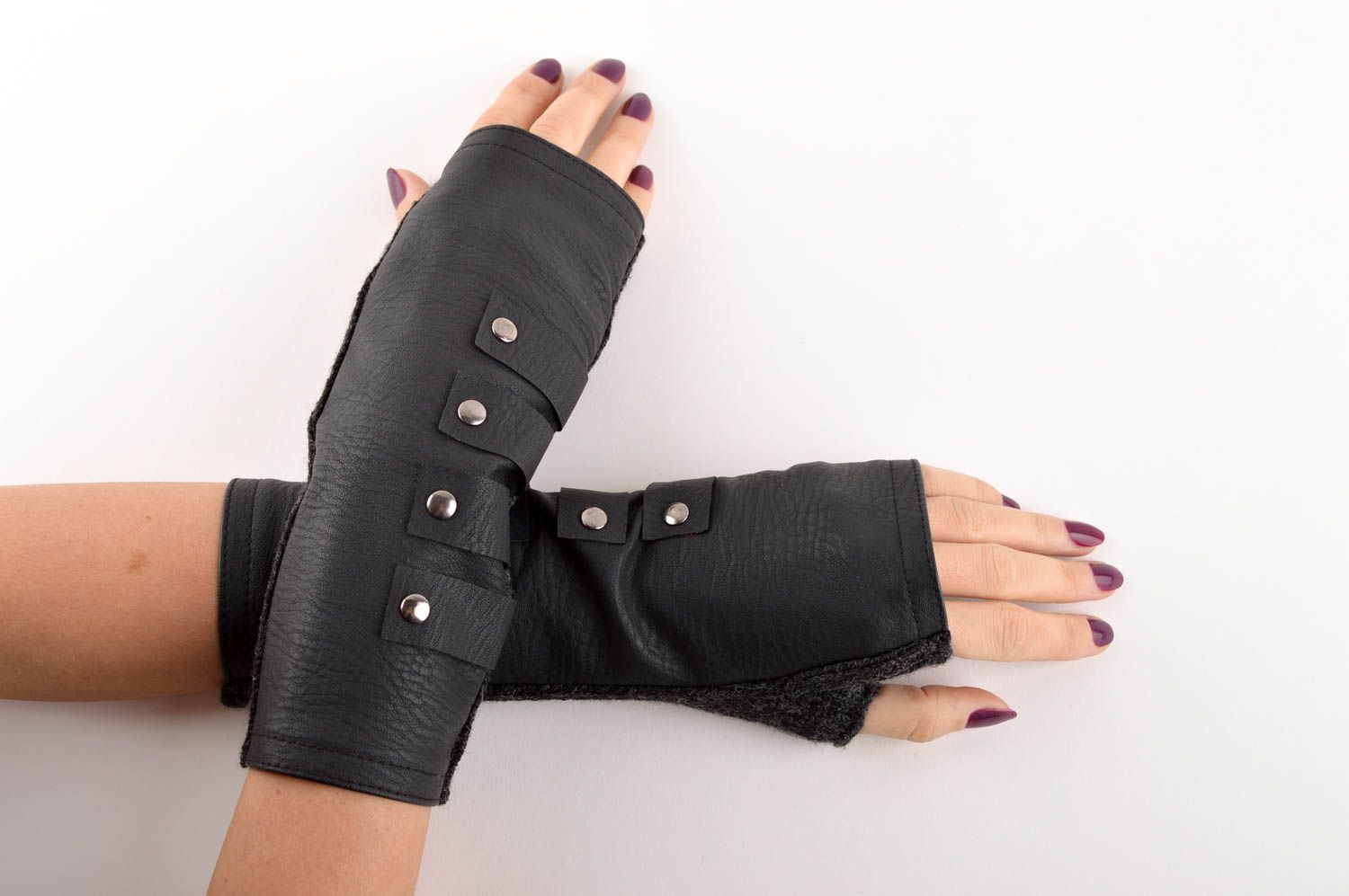 Fingerlose Handschuhe handgefertigt Damen Accessoires Hand Stulpen in Schwarz foto 5