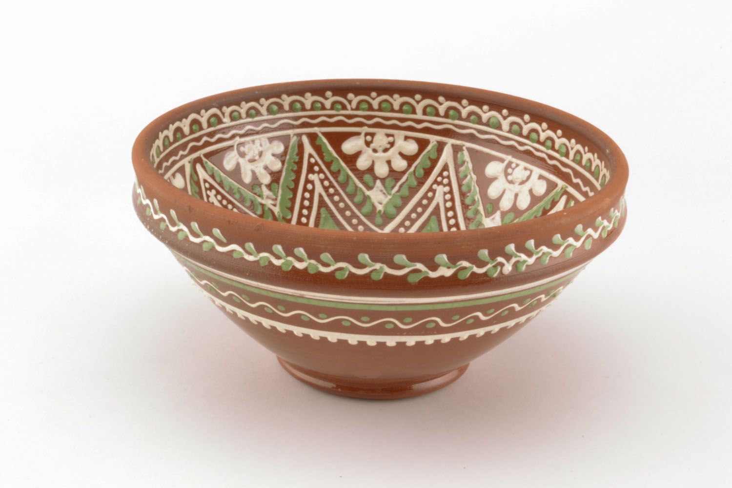 Deep ceramic bowl photo 4