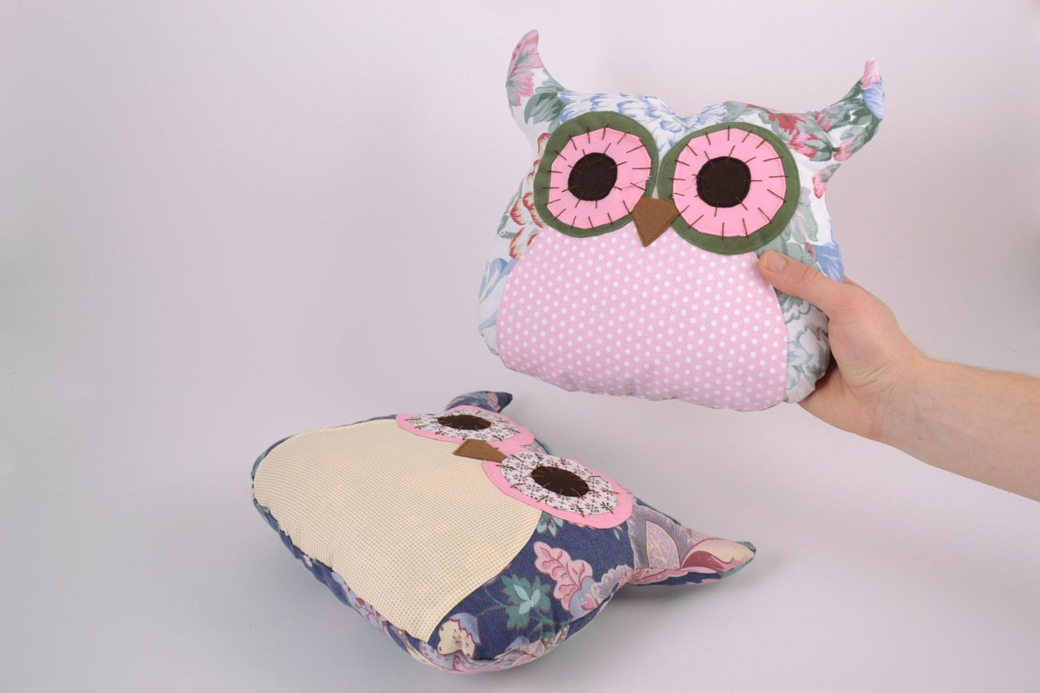 Set of 2 handmade interior soft pillow pets in the shape of cute fabric owls photo 5