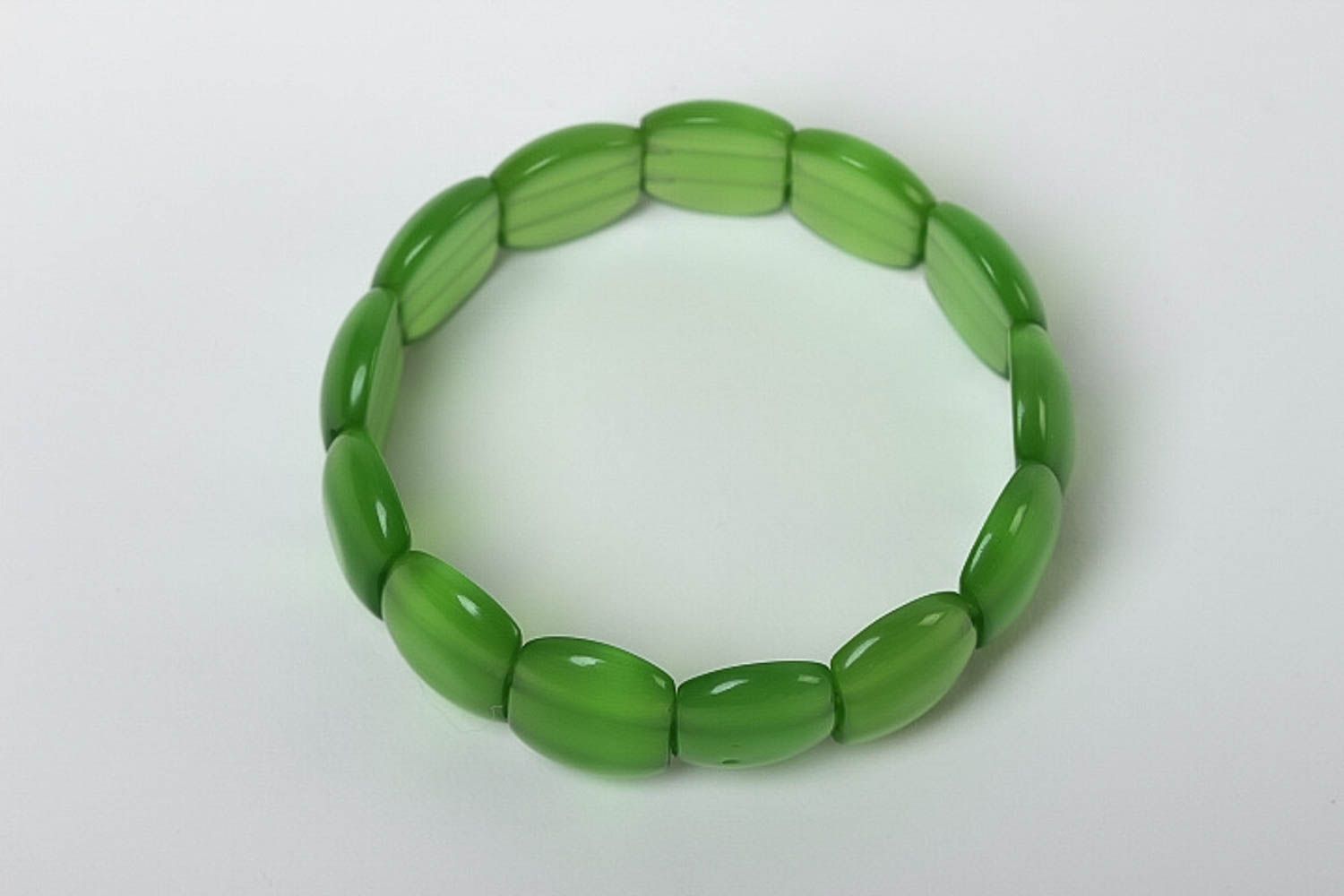 Grünes Armband mit Kugeln handmade Naturstein Schmuck tolles Geschenk für Frauen foto 2
