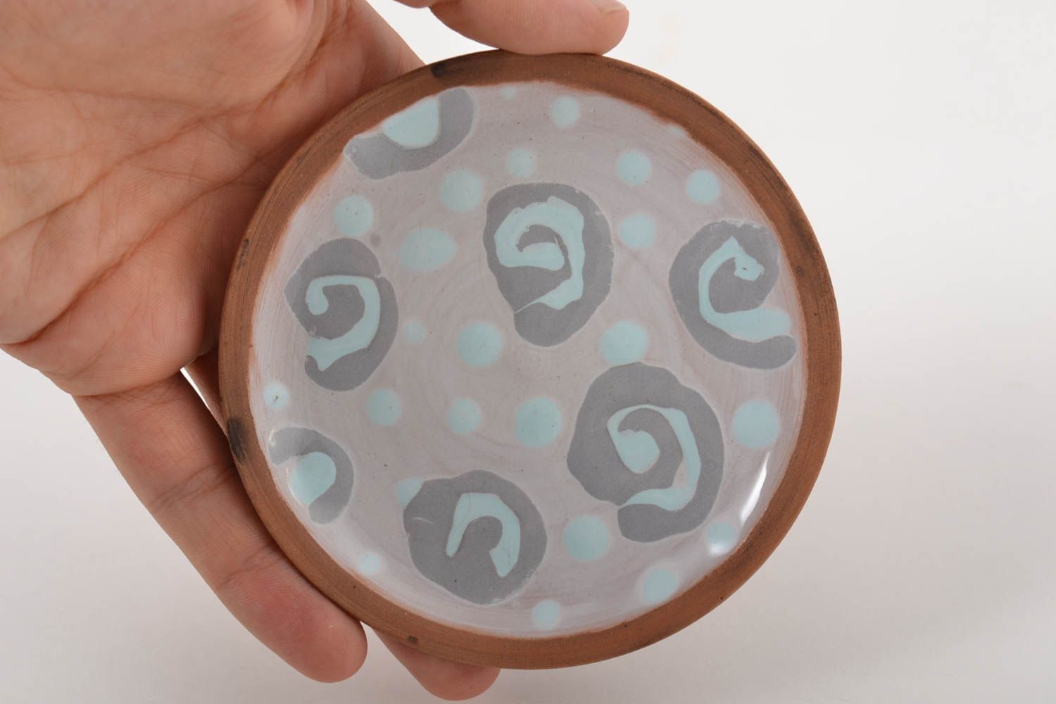 Керамика ручной работы красивая тарелка авторская глиняная тарелка спирали  фото 5