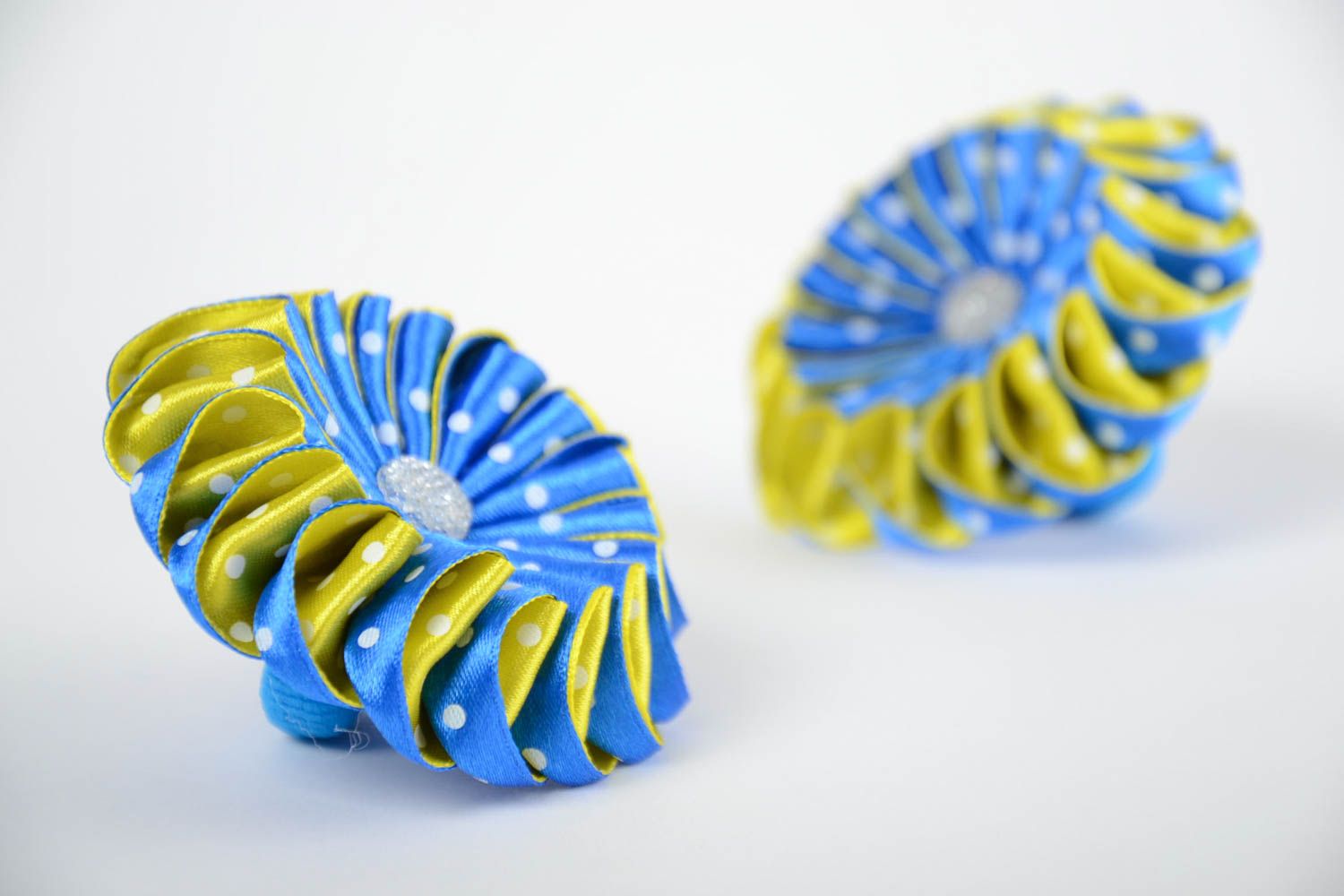 Ensemble d'élastiques à cheveux bleu jaune à pois en satin faits main 2 pièces photo 4