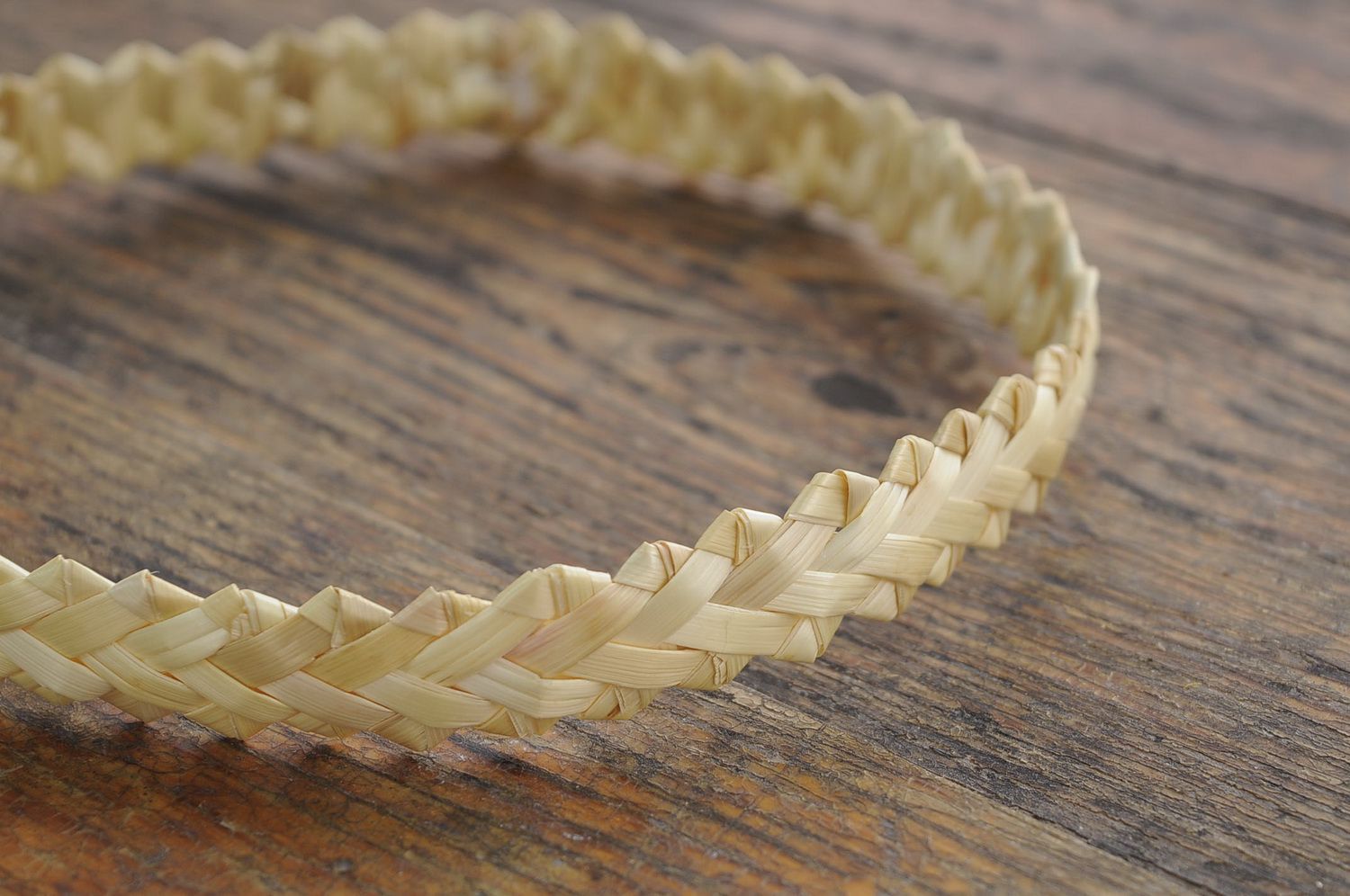Wide braided ring from steamed straw photo 5