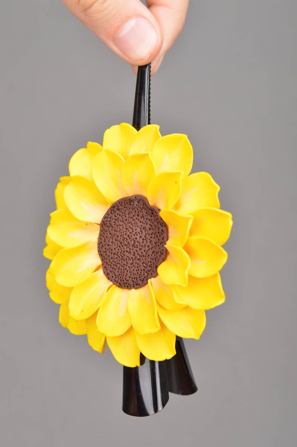 Barrette à cheveux avec belle fleur jaune Tournesol faite main en pâte polymère photo 2