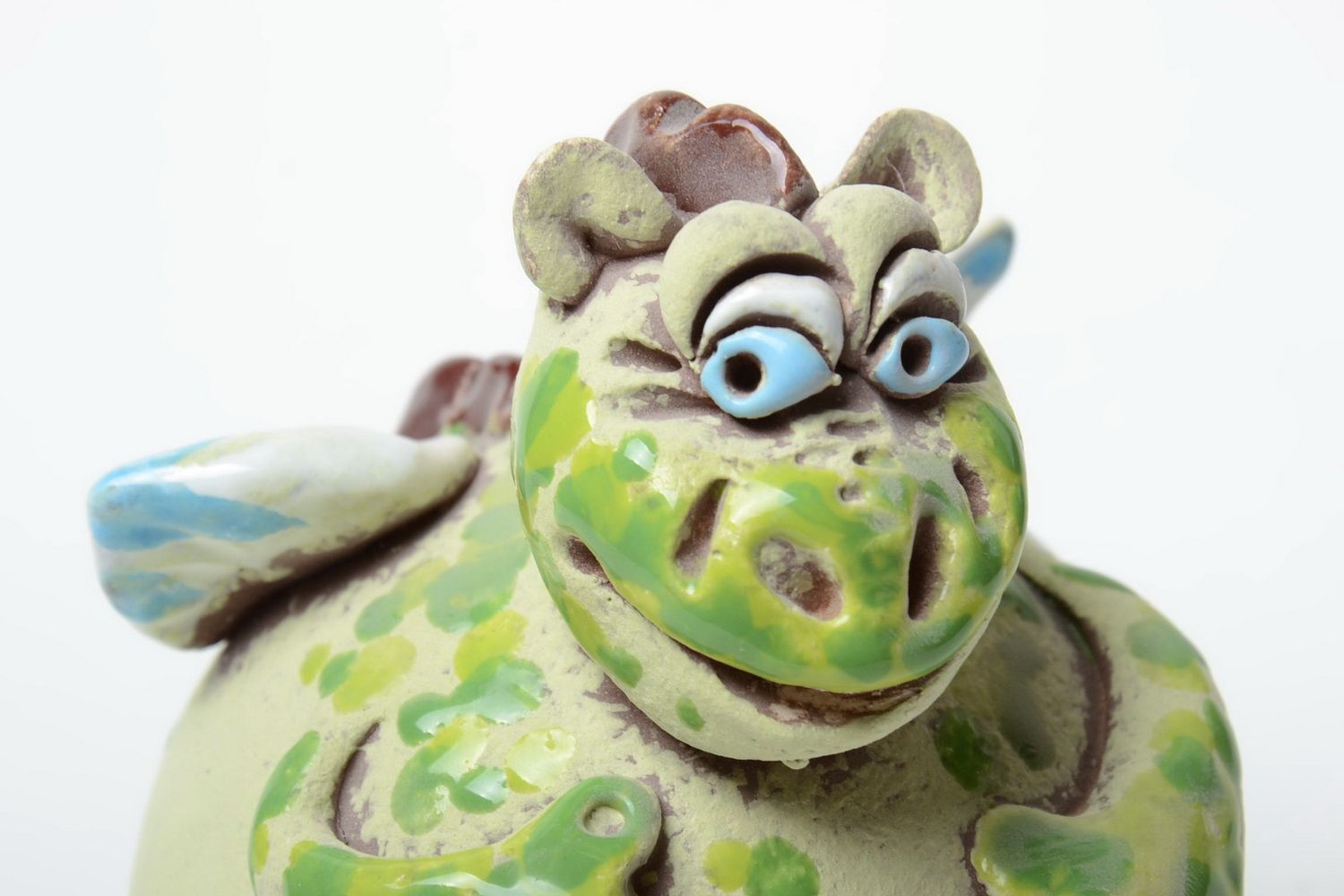 Originelle handgemachte Keramik Sparbüchse Drache mit Bemalung Geschenk für Kind foto 4