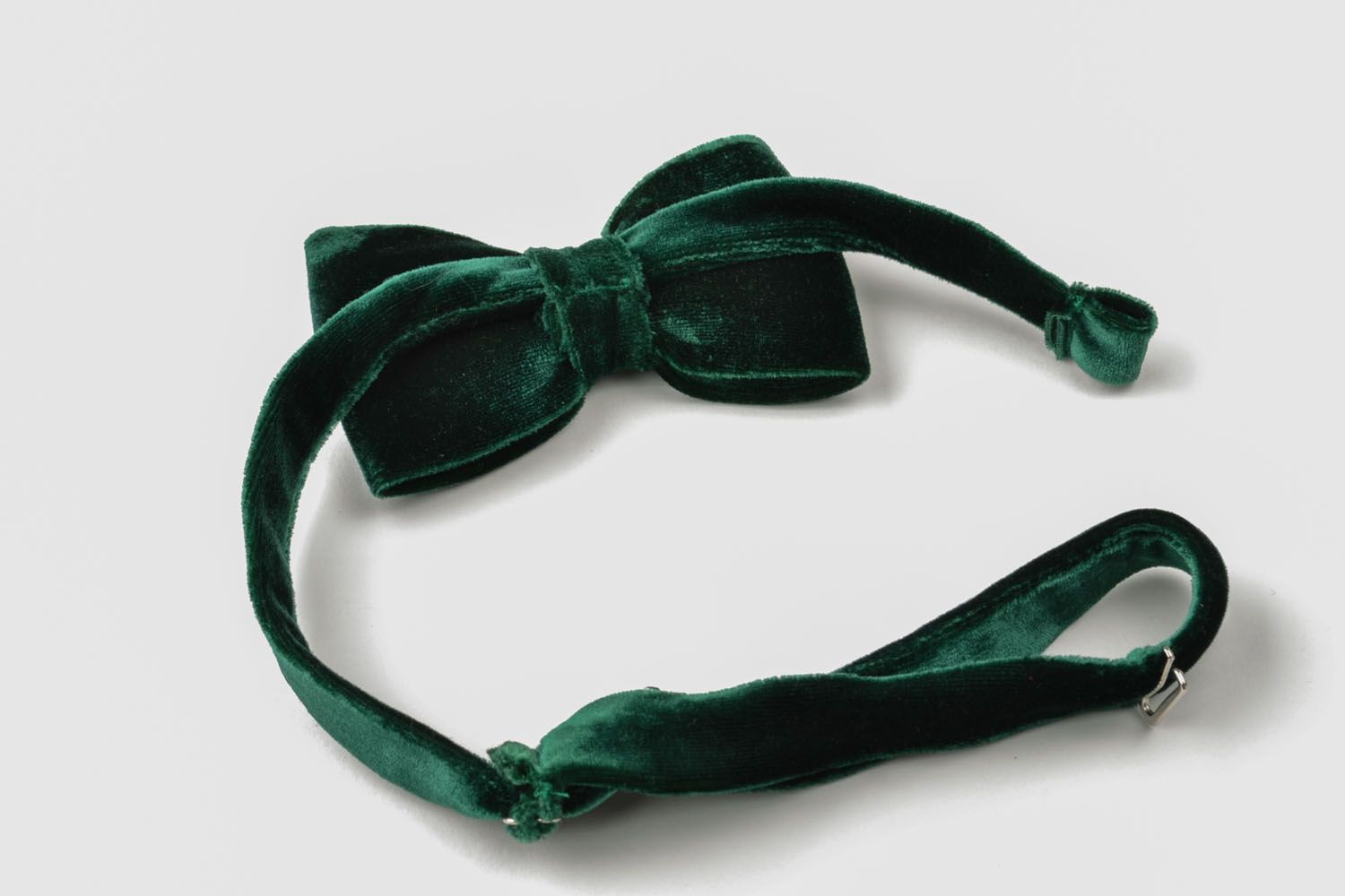 Зеленый галстук-бабочка фото 5