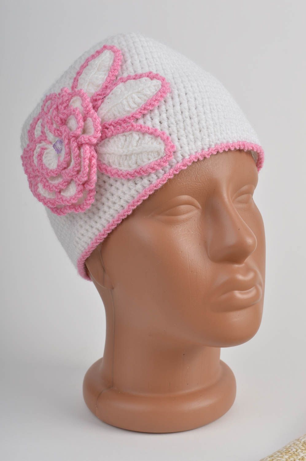 Bonnet tricot fait main Chapeau au crochet coton acrylique Vêtement fille photo 2