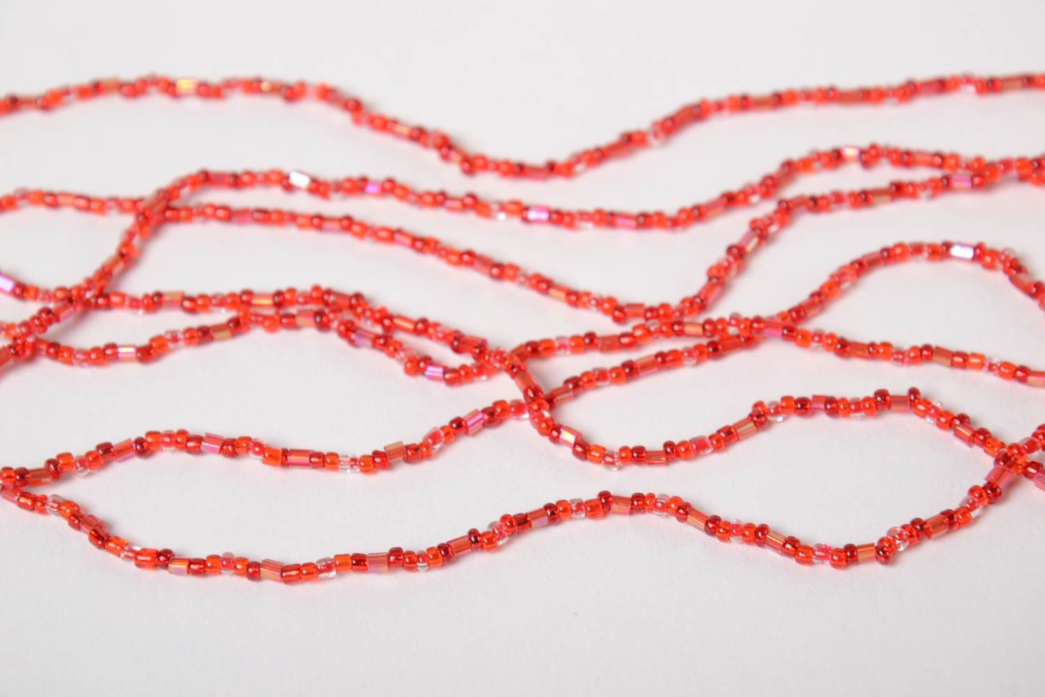Handmade festive beaded necklace beautiful female jewelry red accessory photo 4