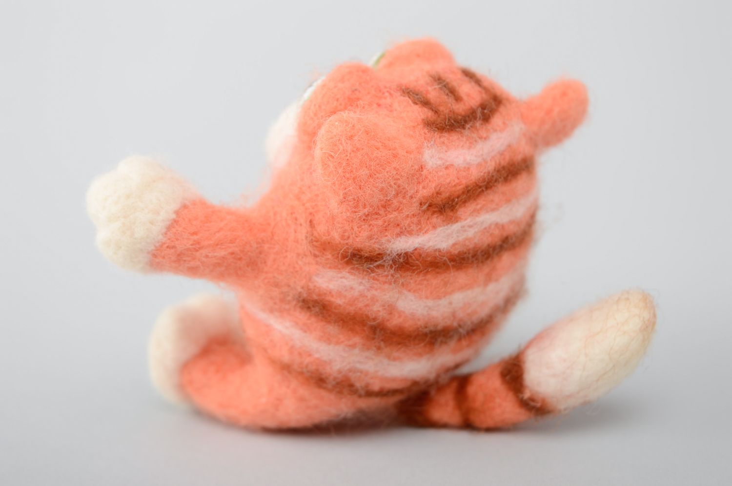 Small felted wool toy Cat photo 4
