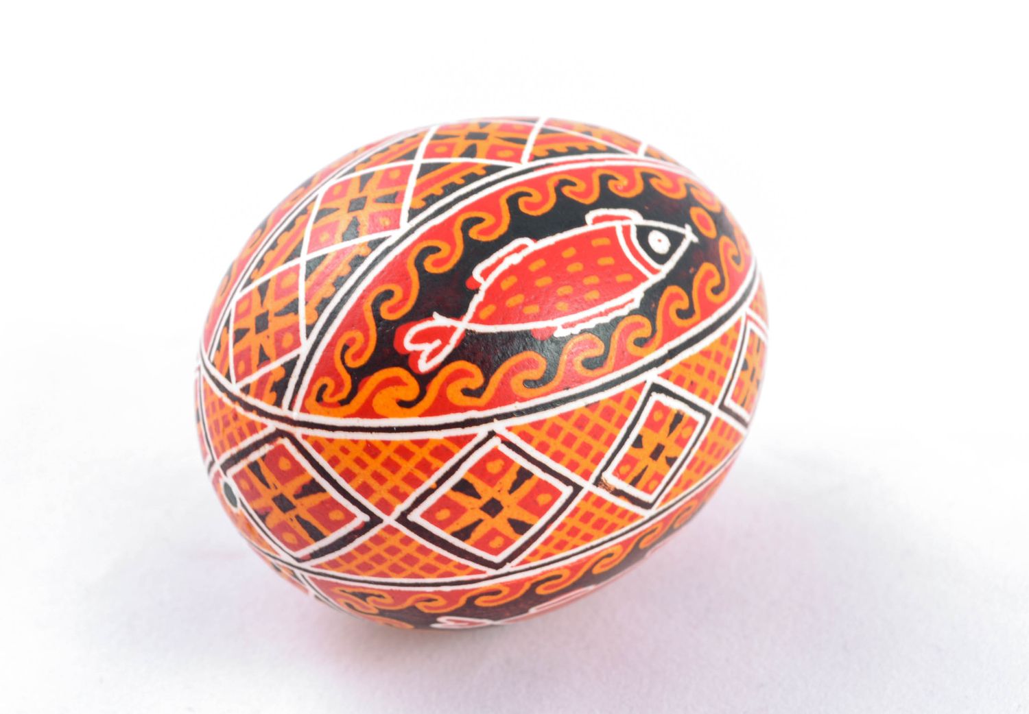 Huevo de Pascua pintado con acrílicos foto 3